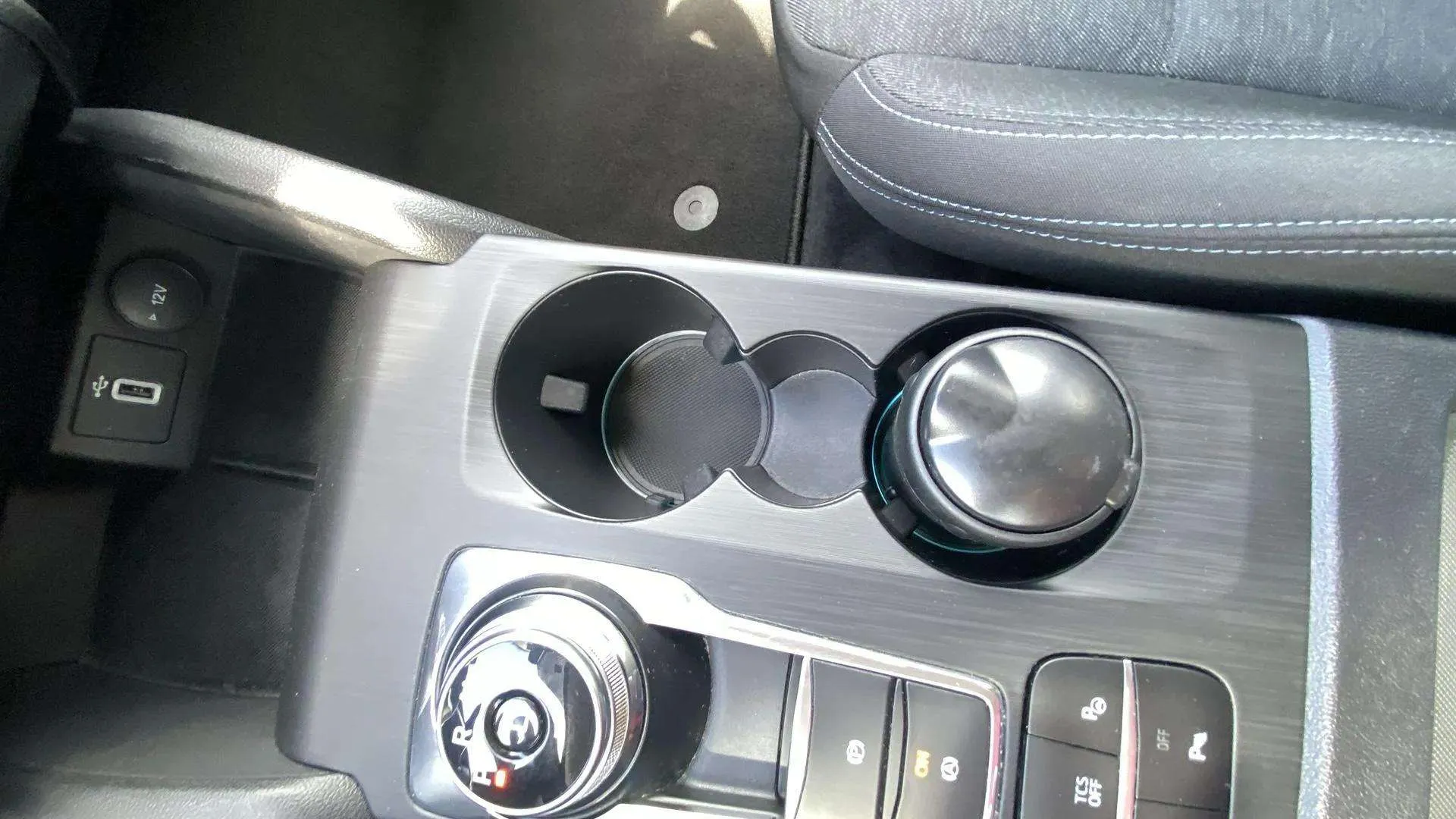 Ford Focus 2.0 - foto 27
