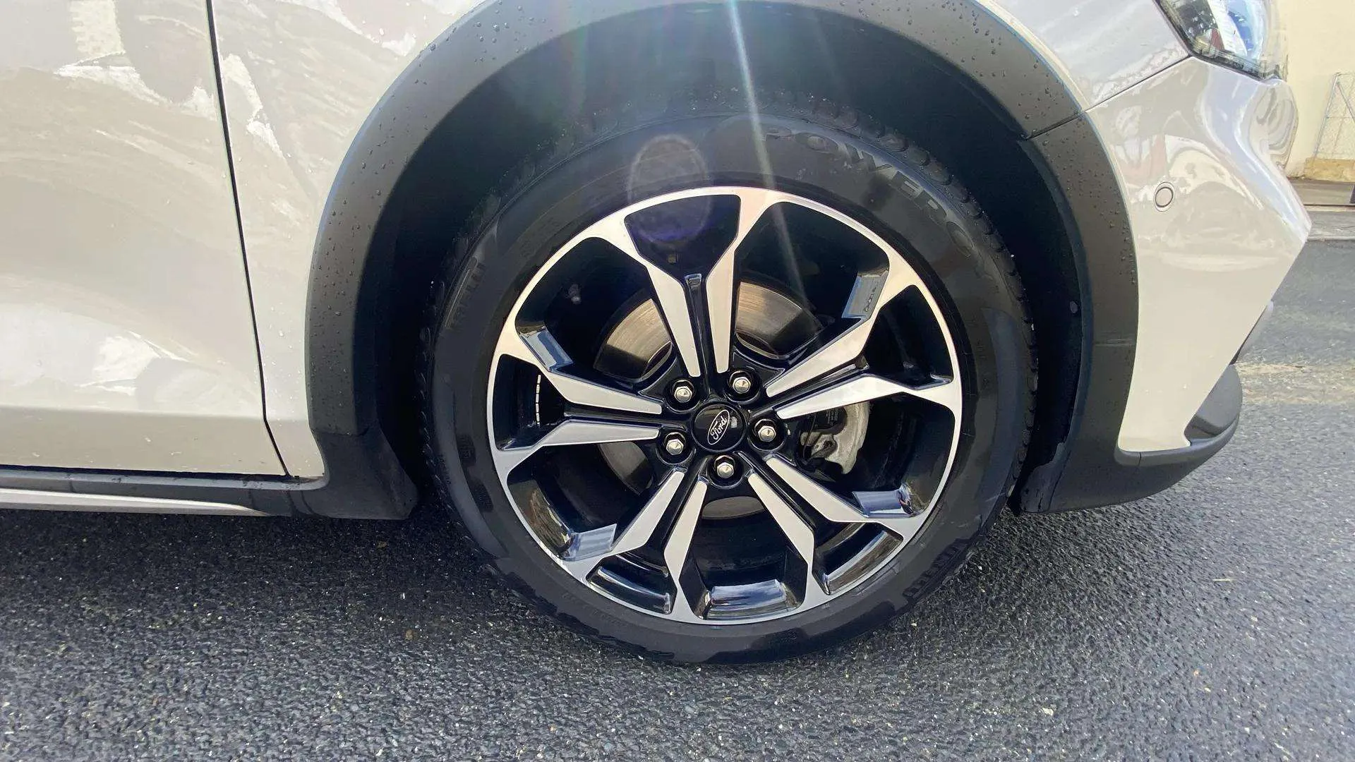 Ford Focus 2.0 - foto 37