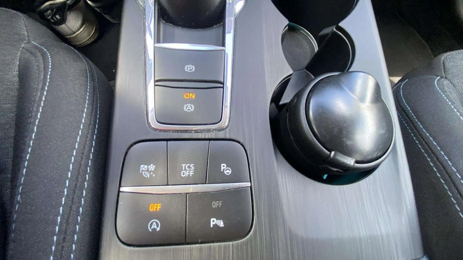 Ford Focus 2.0 - foto 26