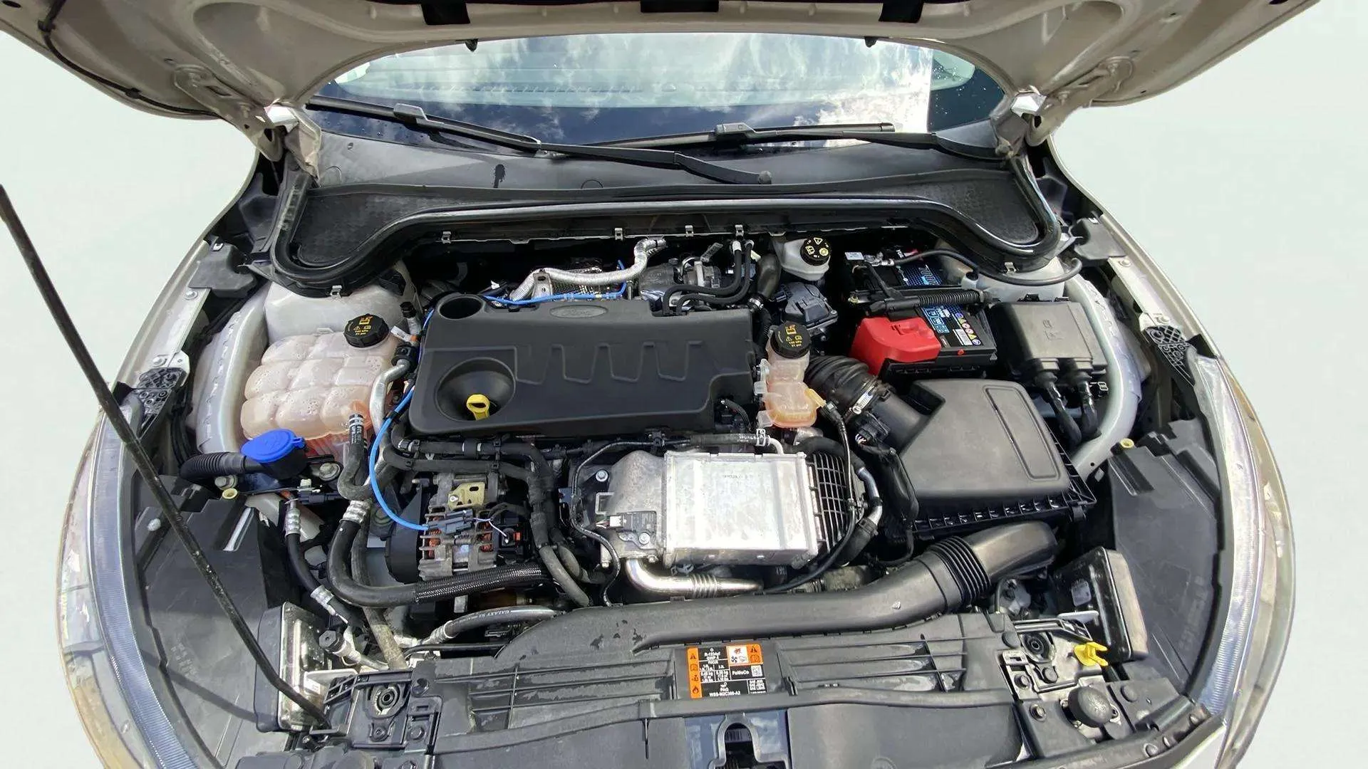 Ford Focus 2.0 - foto 41