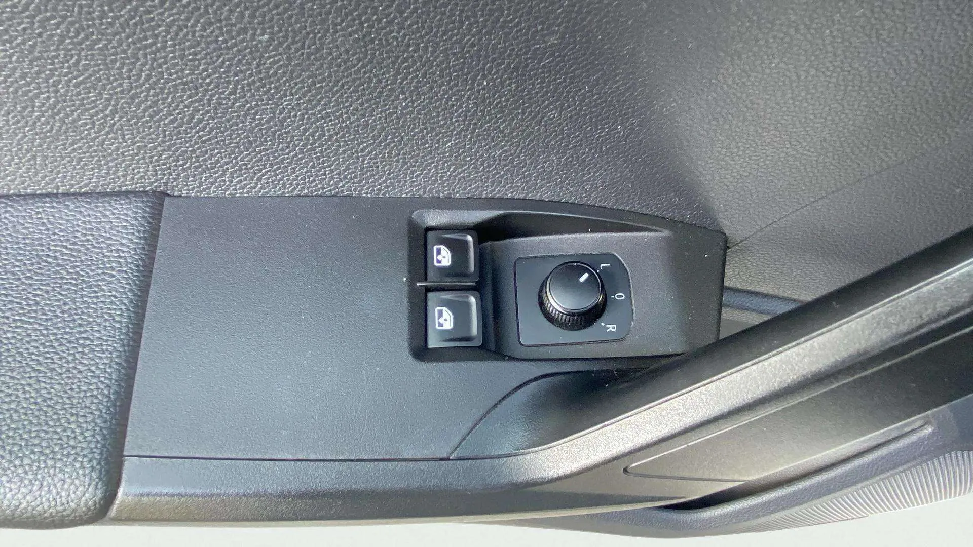 SEAT Ibiza 1.0 MPI Reference Plus - foto 20