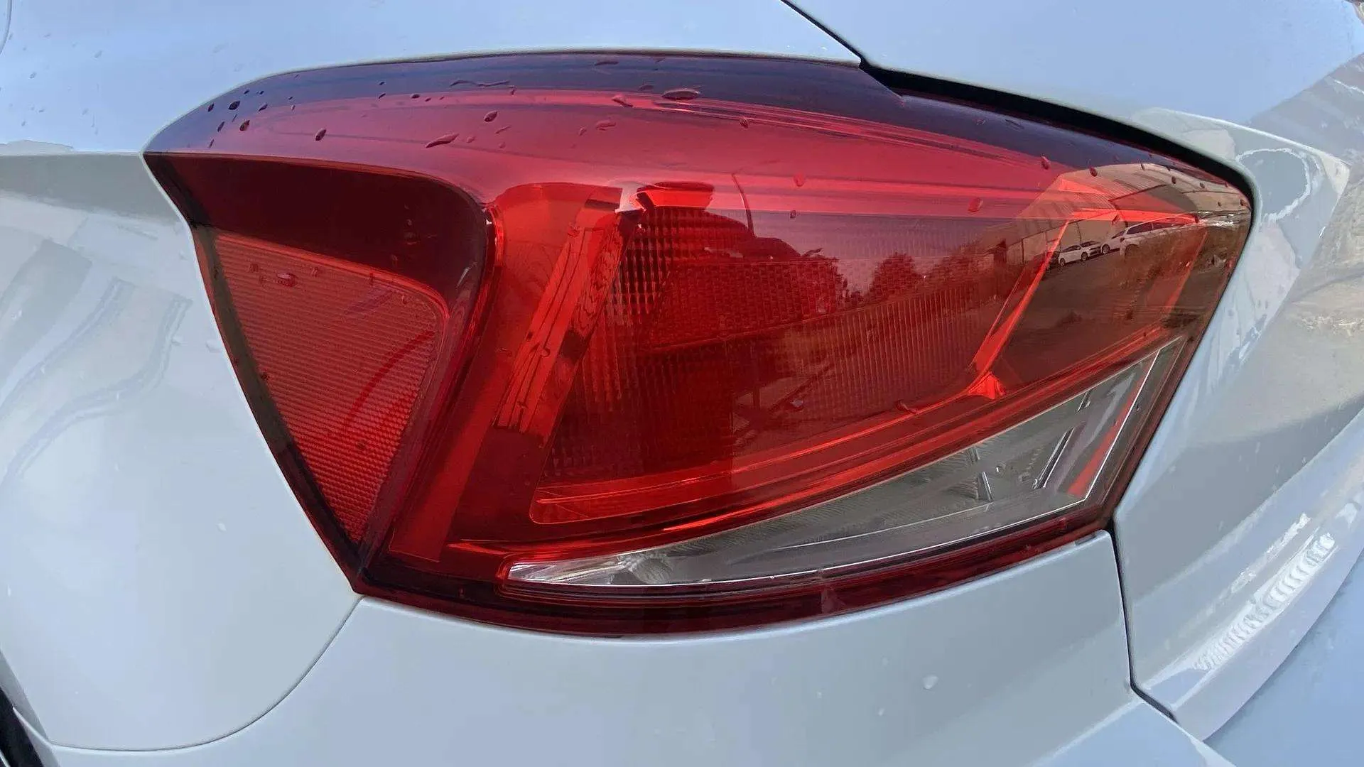 SEAT Ibiza 1.0 MPI Reference Plus - foto 30