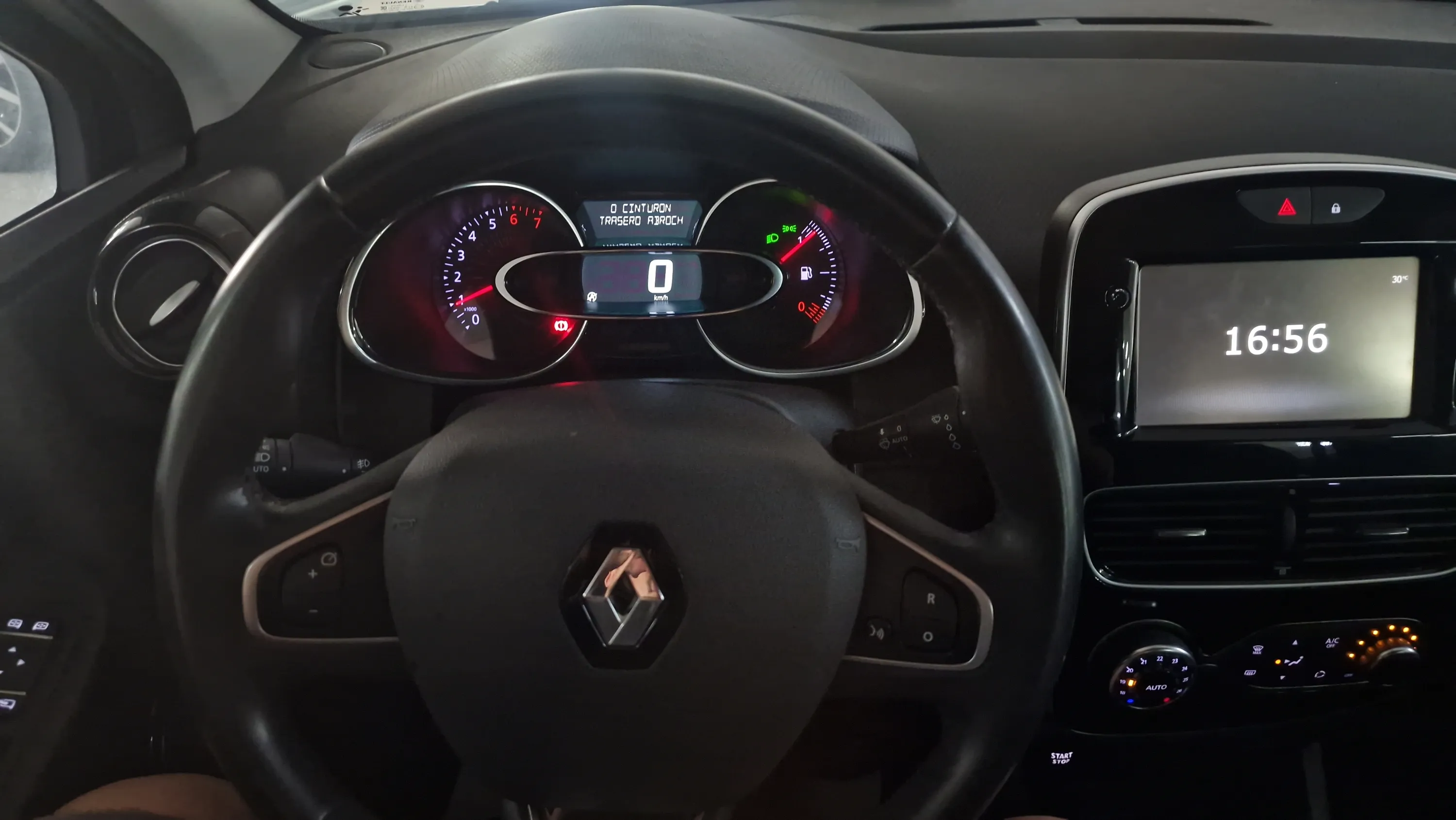 Renault Clio Zen Energy TCe -18 - foto 12