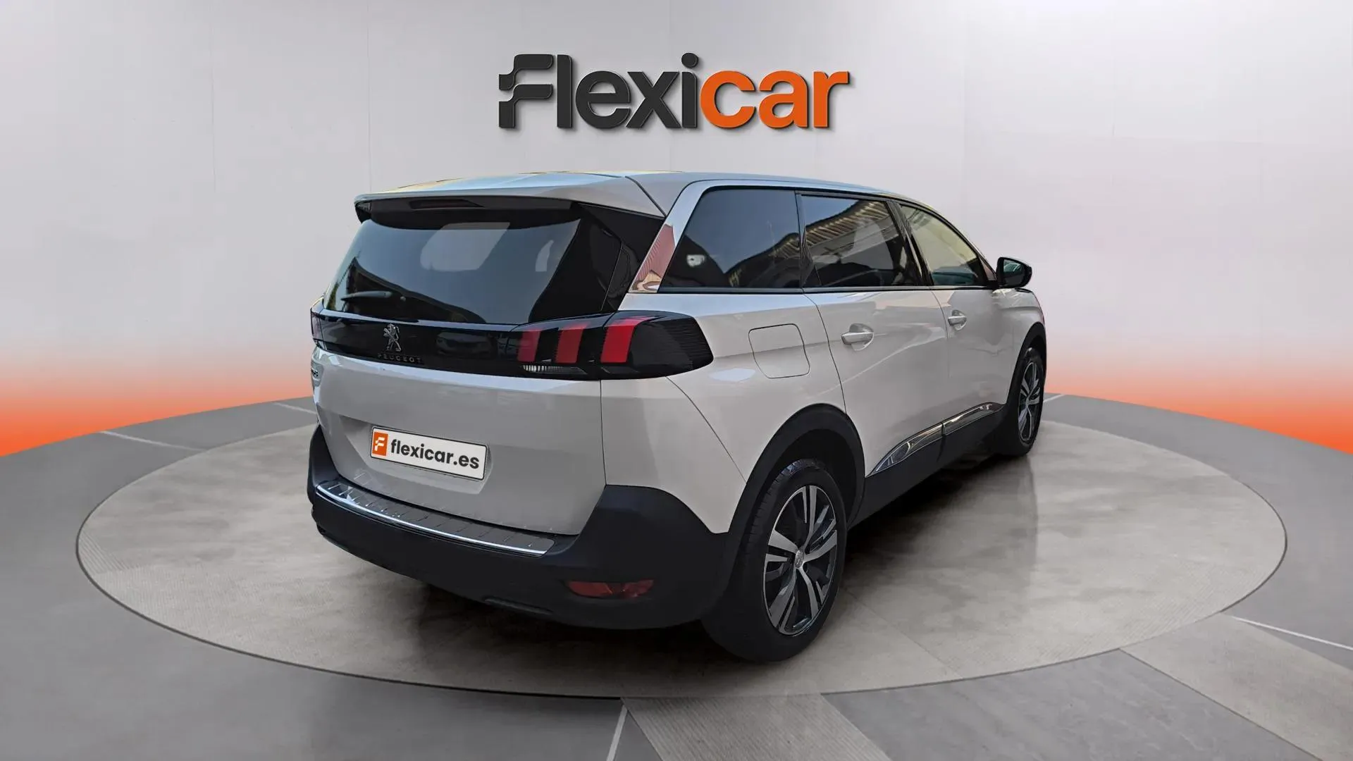 Peugeot 5008 1.5 BlueHDi Allure Pack EAT8 - foto 5
