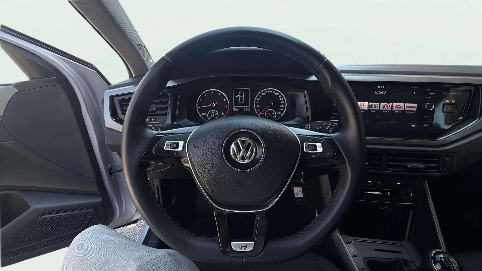 Volkswagen Polo 1.0 TSI R-Line - foto 11