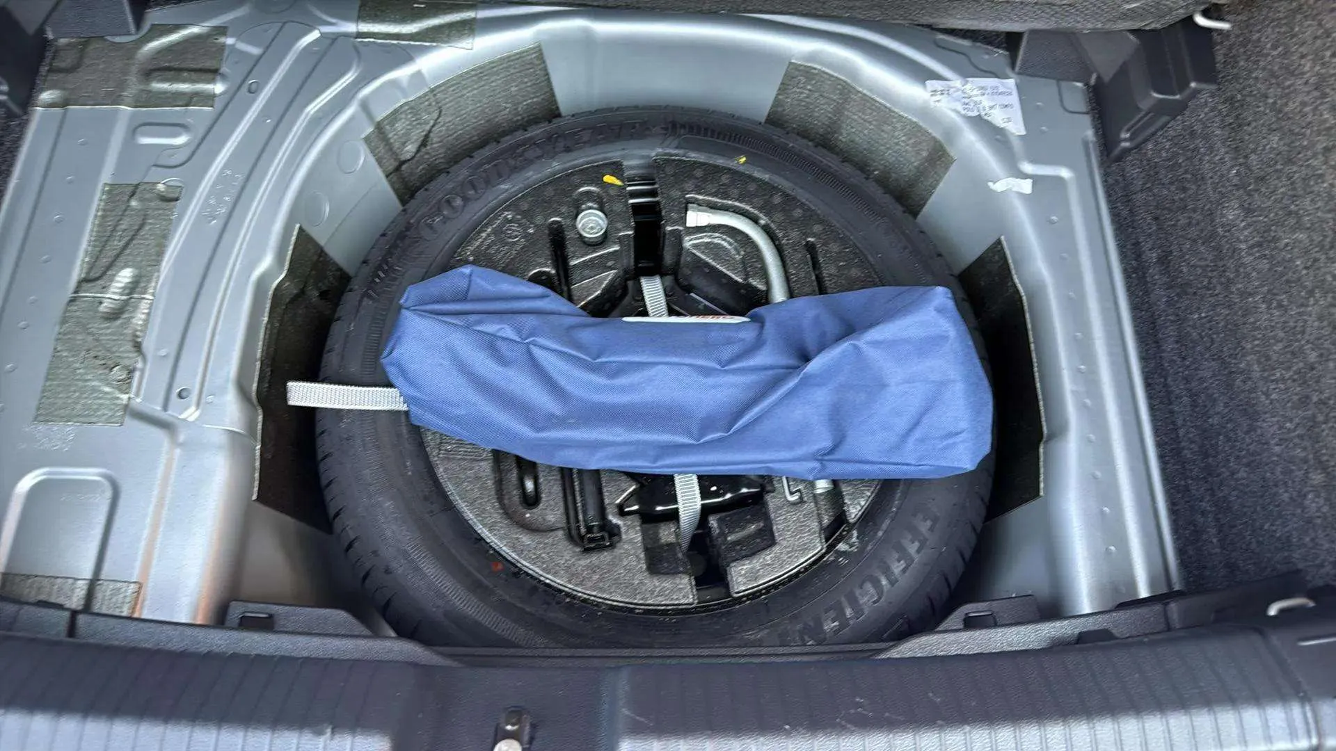 Volkswagen Polo 1.0 TSI R-Line - foto 20