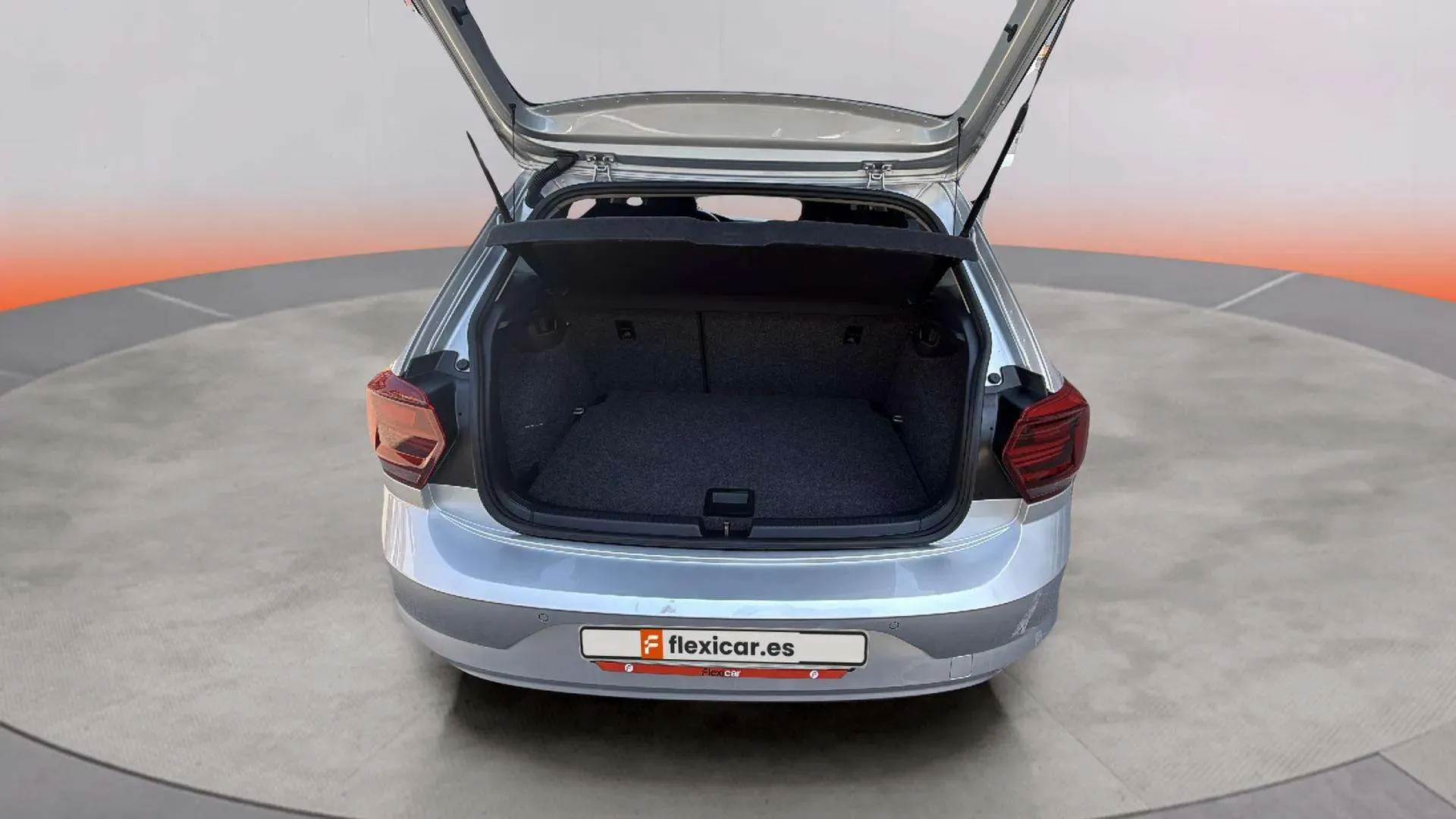 Volkswagen Polo 1.0 TSI R-Line - foto 19
