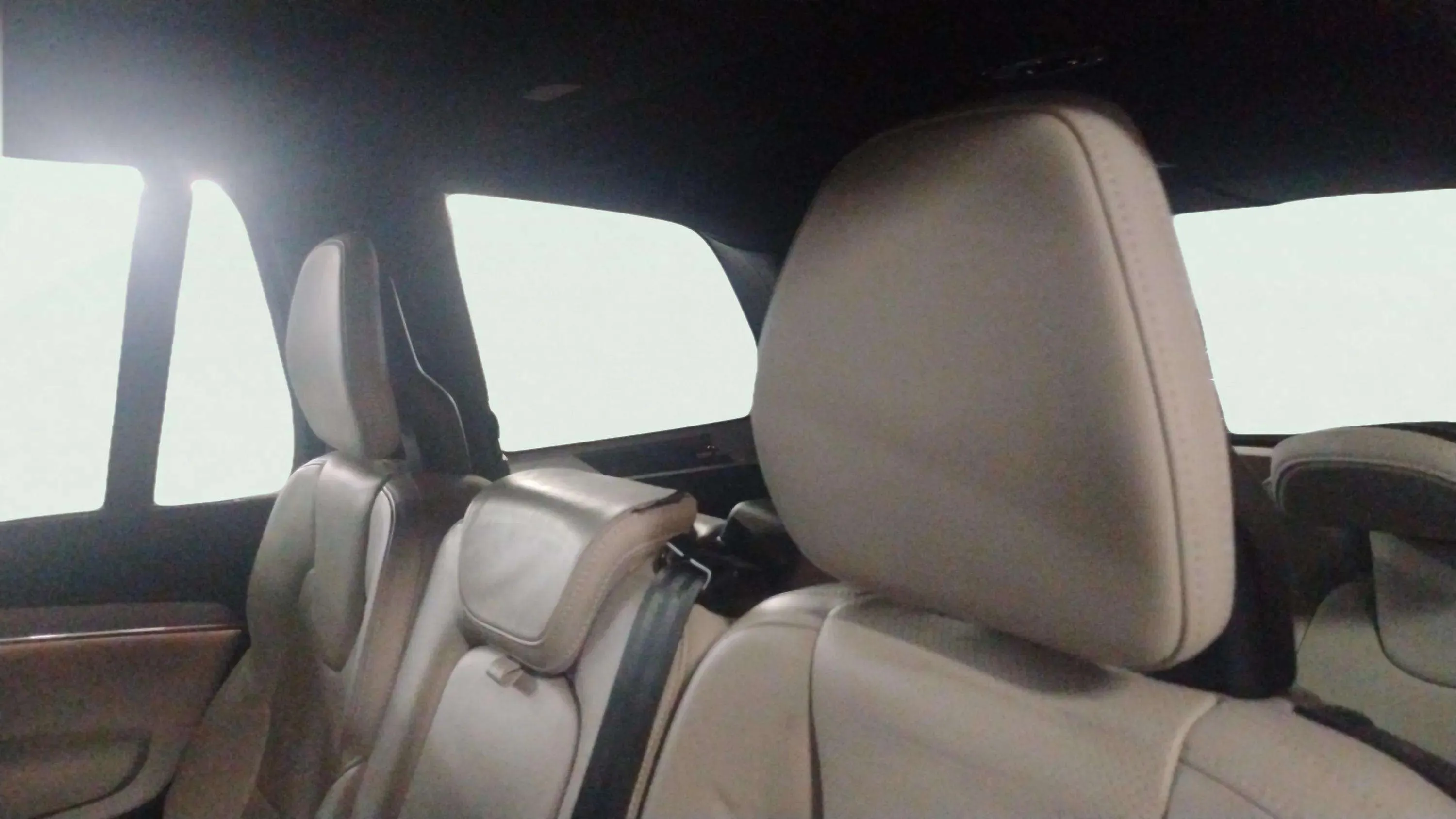 Volvo XC90 2.0 T8 AWD Plus Dark Recharge - foto 14