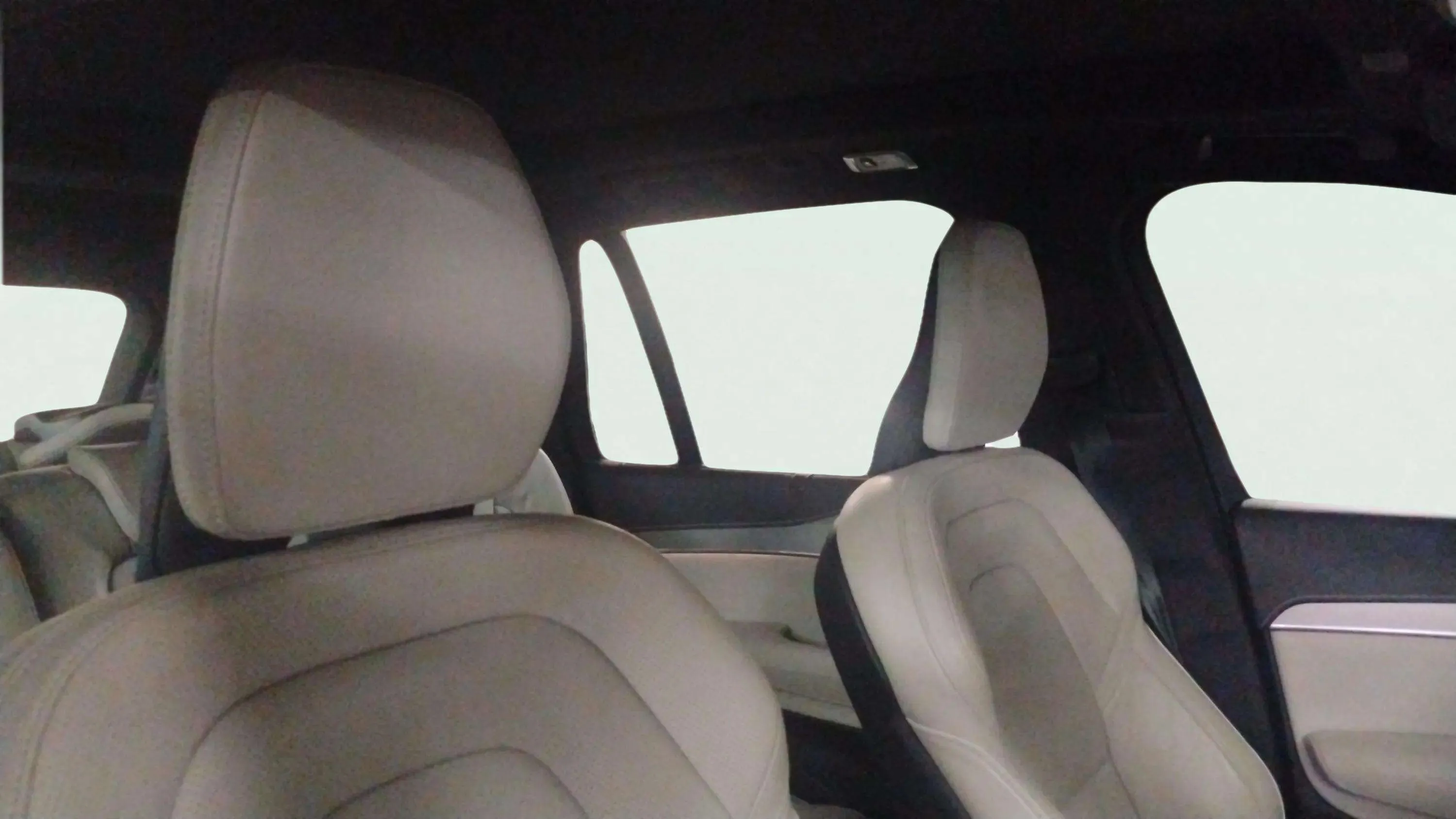 Volvo XC90 2.0 T8 AWD Plus Dark Recharge - foto 11