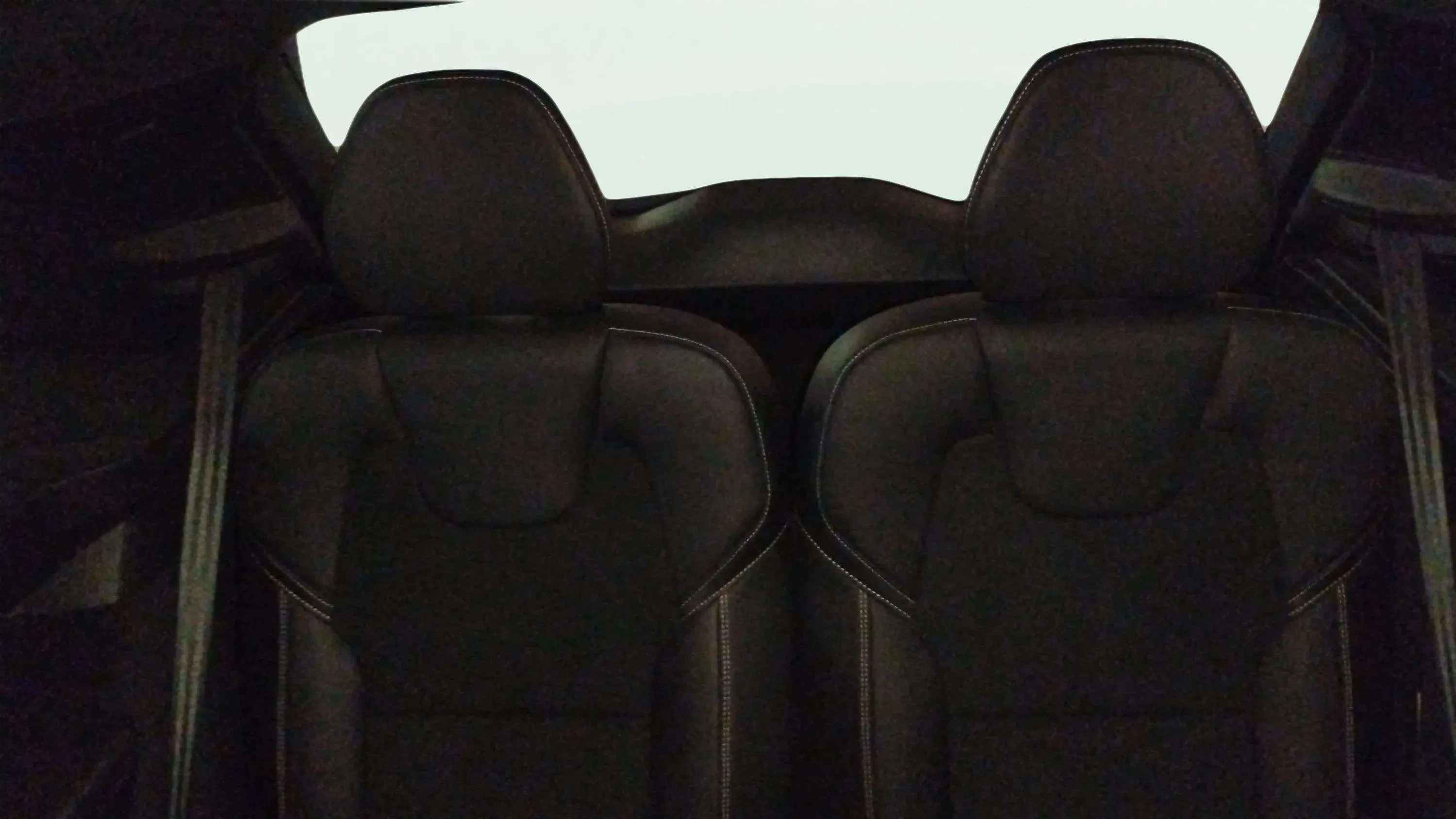 Volvo XC90 2.0 B5 D AWD R-Design - foto 13