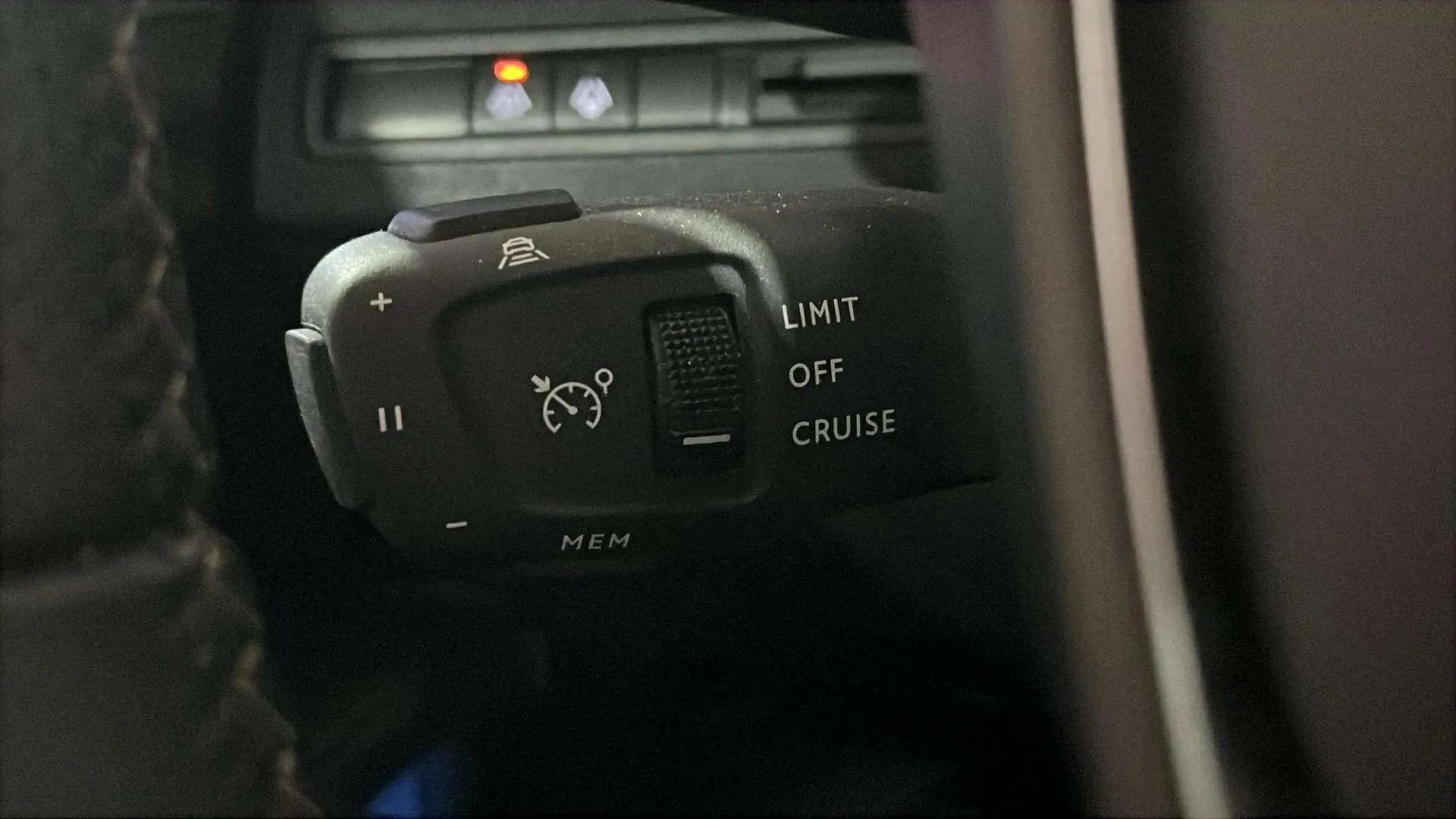 Peugeot 3008 1.5 BlueHDi GT EAT8 - foto 21