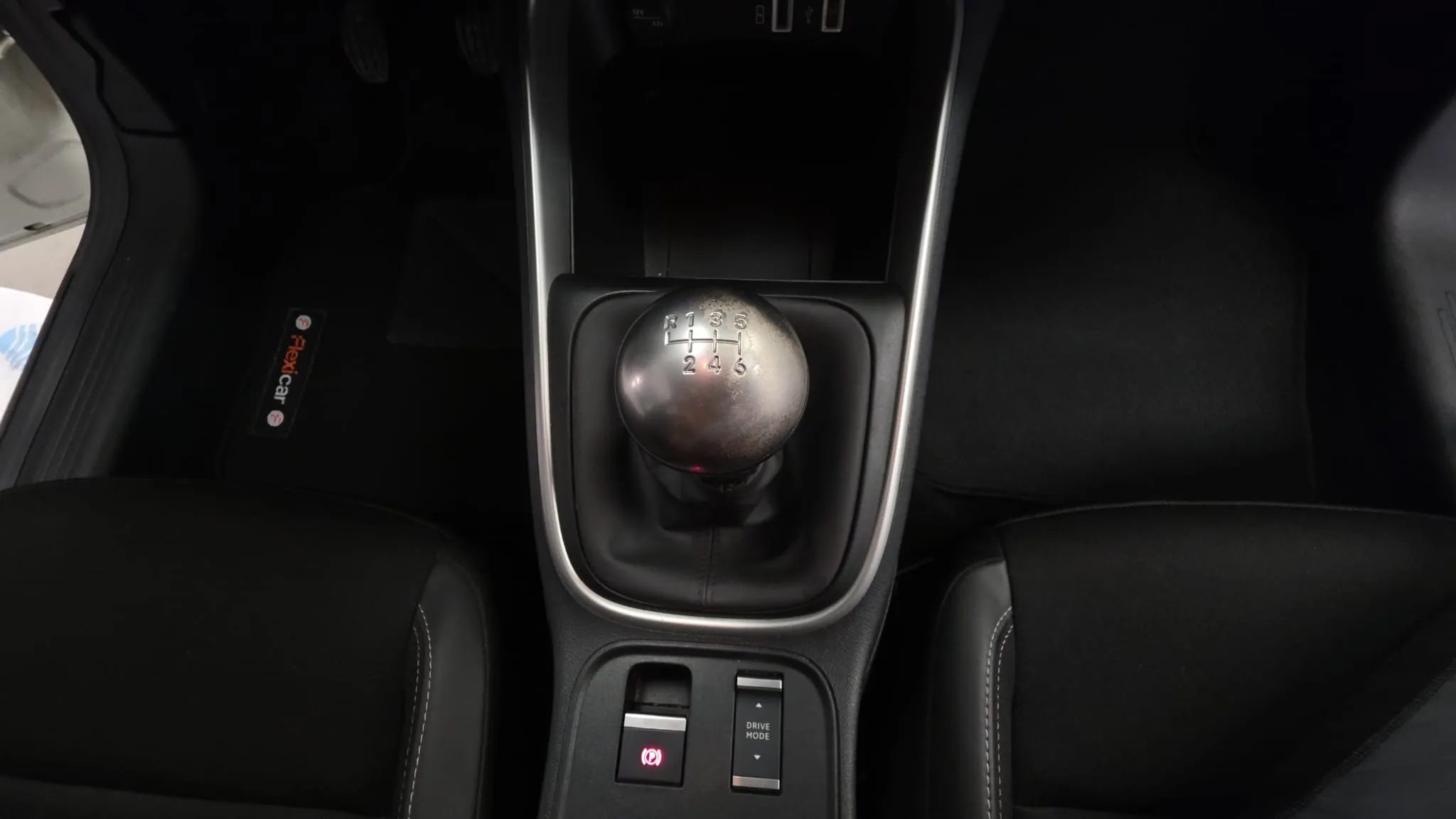 Jeep Avenger 1.2 G Avenger - foto 17