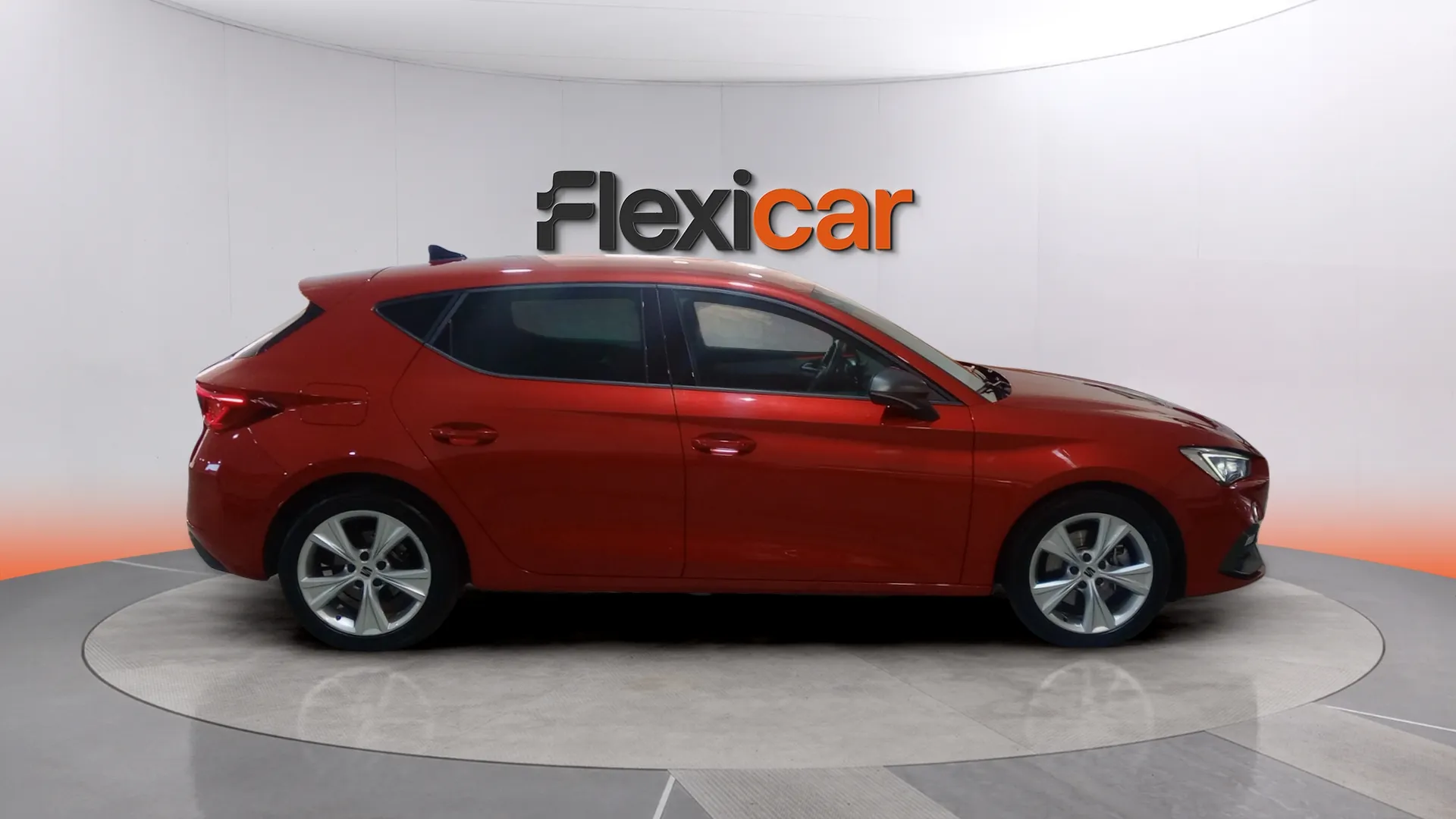 SEAT León 2.0 TDI DSG-7 FR - foto 4