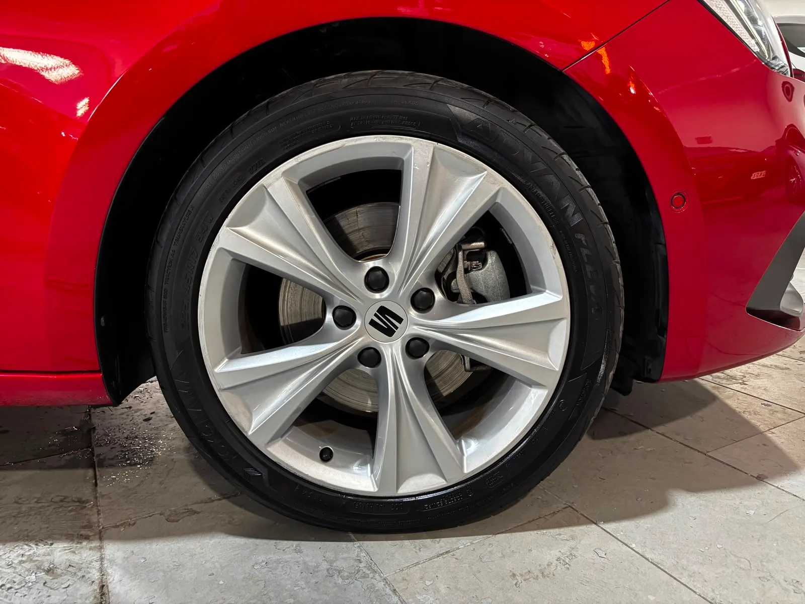 SEAT León 2.0 TDI DSG-7 FR - foto 18