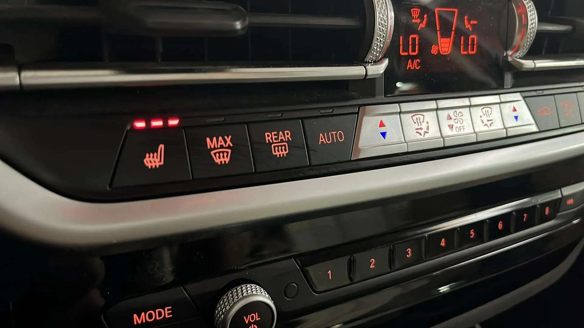 BMW X3 xDrive30e xLine - foto 24