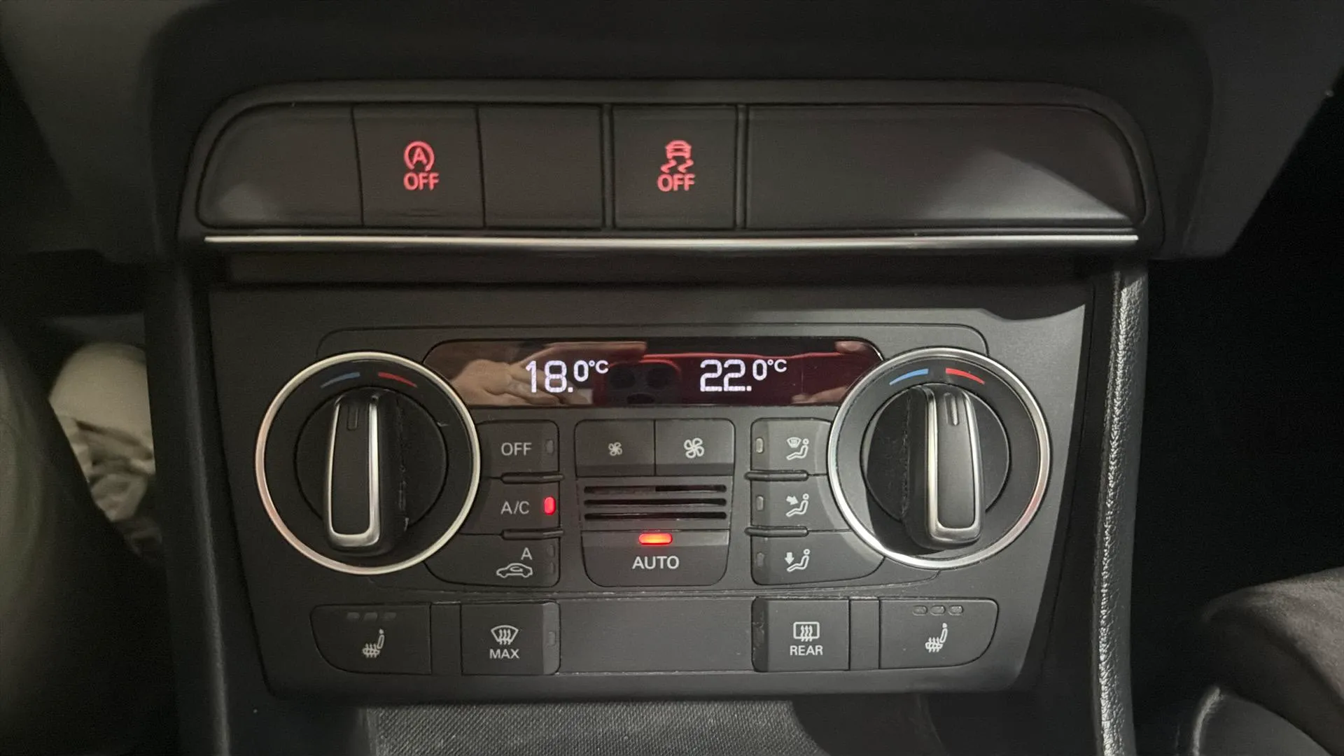 Audi Q3 2.0 TDI quattro S tronic - foto 16