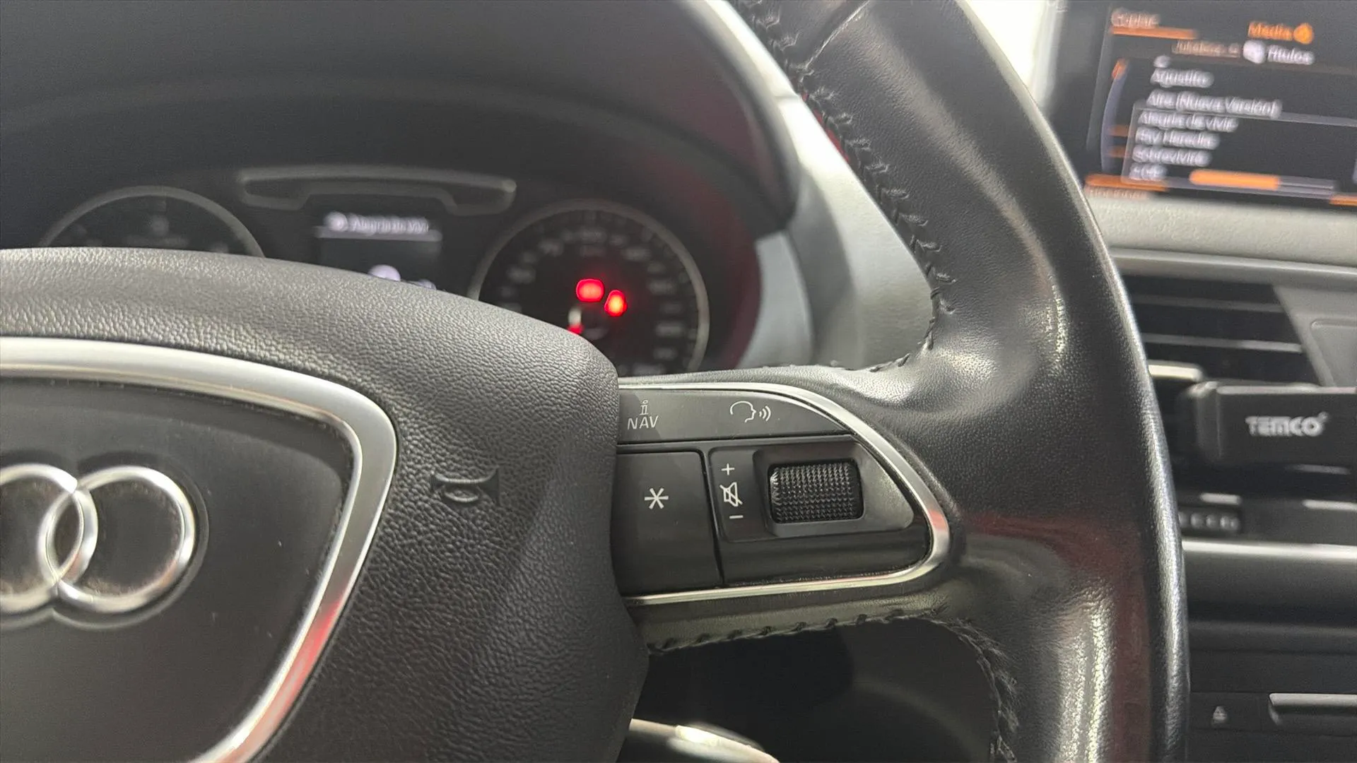 Audi Q3 2.0 TDI quattro S tronic - foto 13