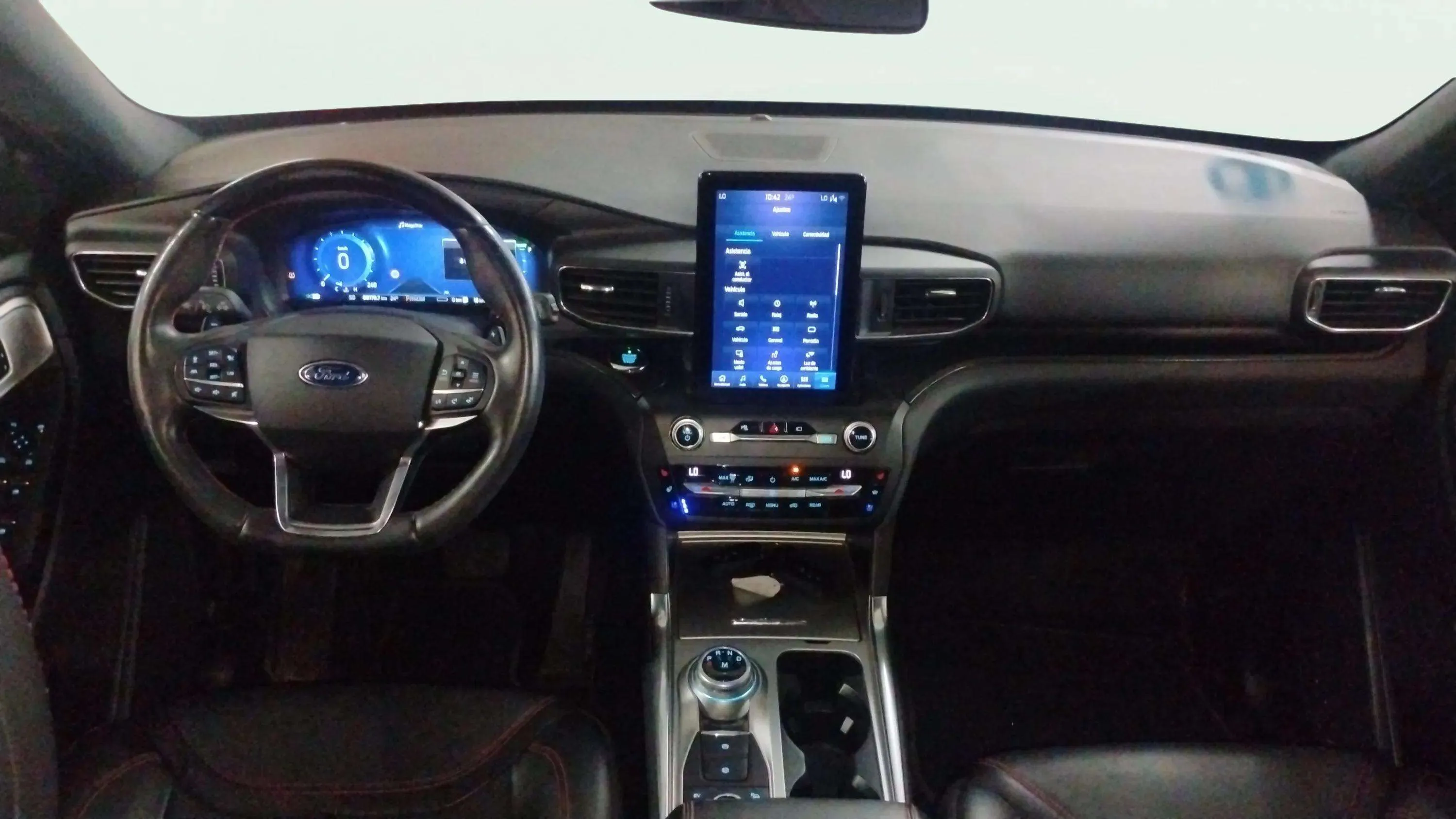 Ford Explorer 3.0 PHEV AWD ST-Line - foto 16