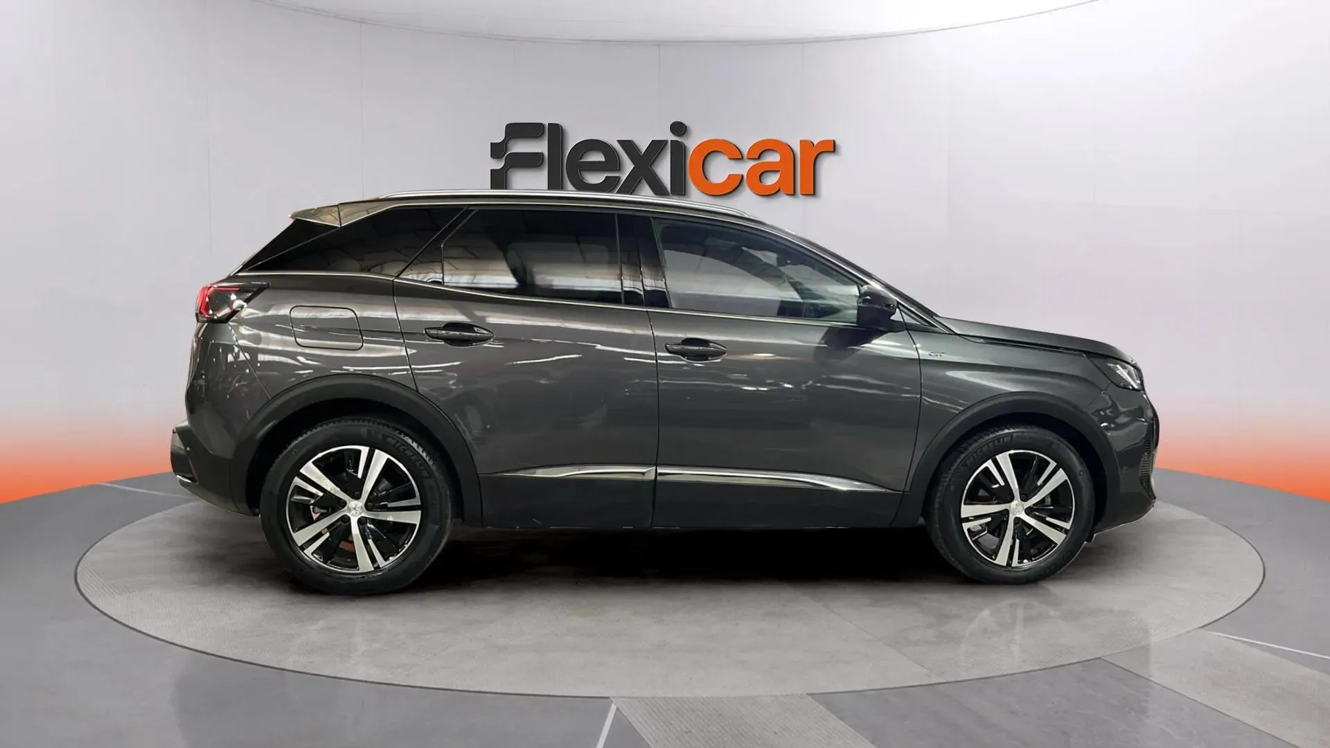 Peugeot 3008 1.5 BlueHDi GT EAT8 - foto 8