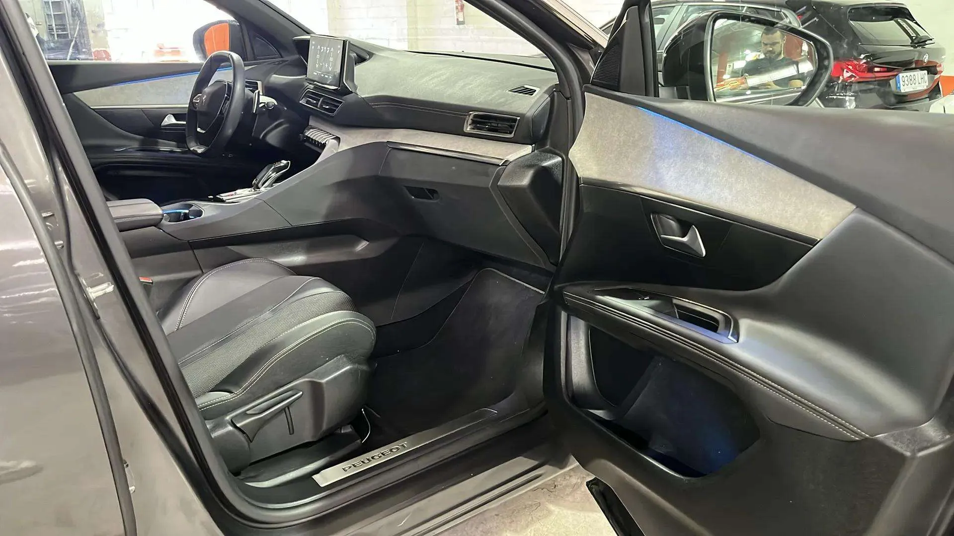 Peugeot 3008 1.5 BlueHDi GT EAT8 - foto 25