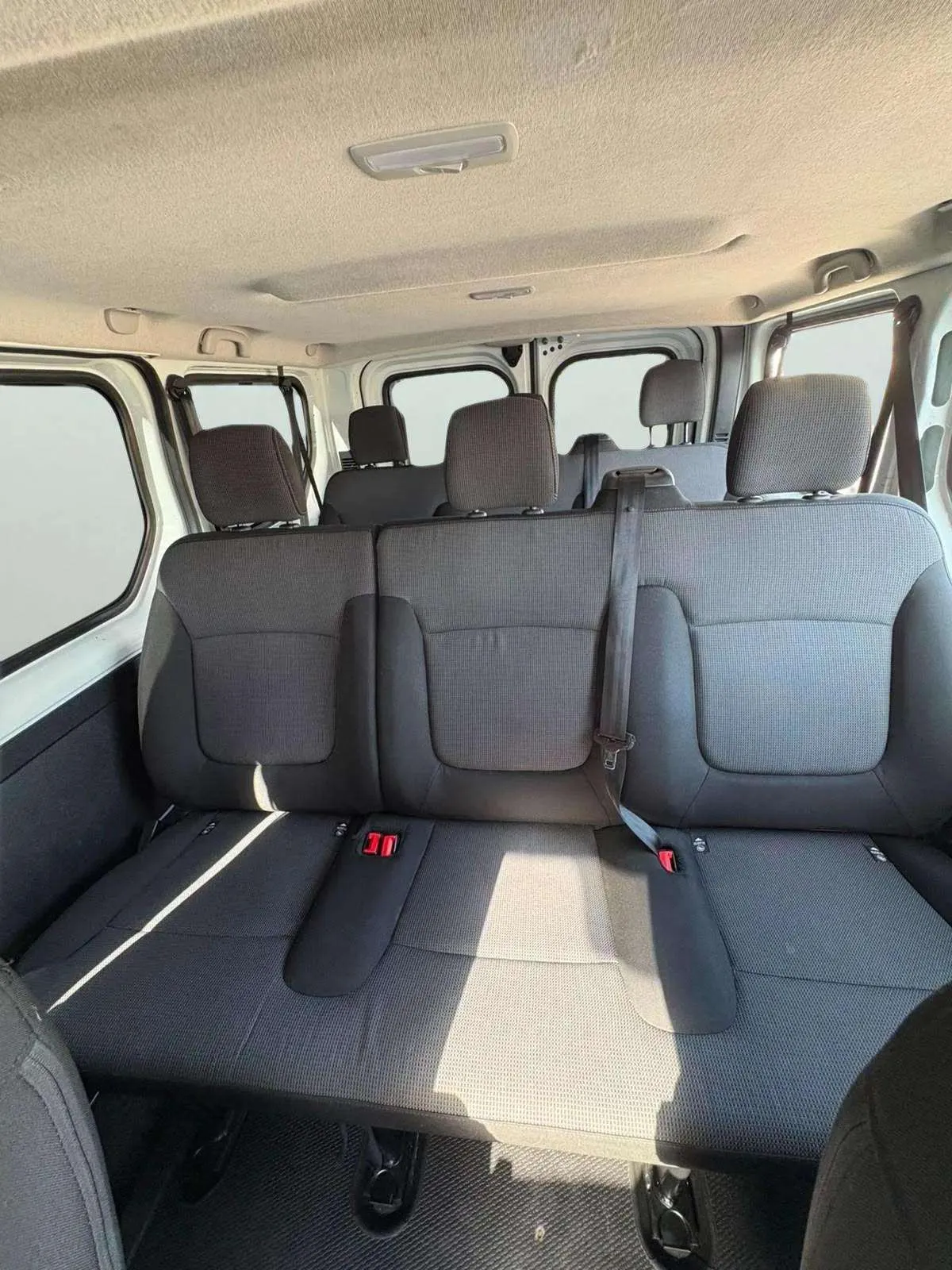 Renault Trafic Combi 9 Energy Blue dCi - foto 9