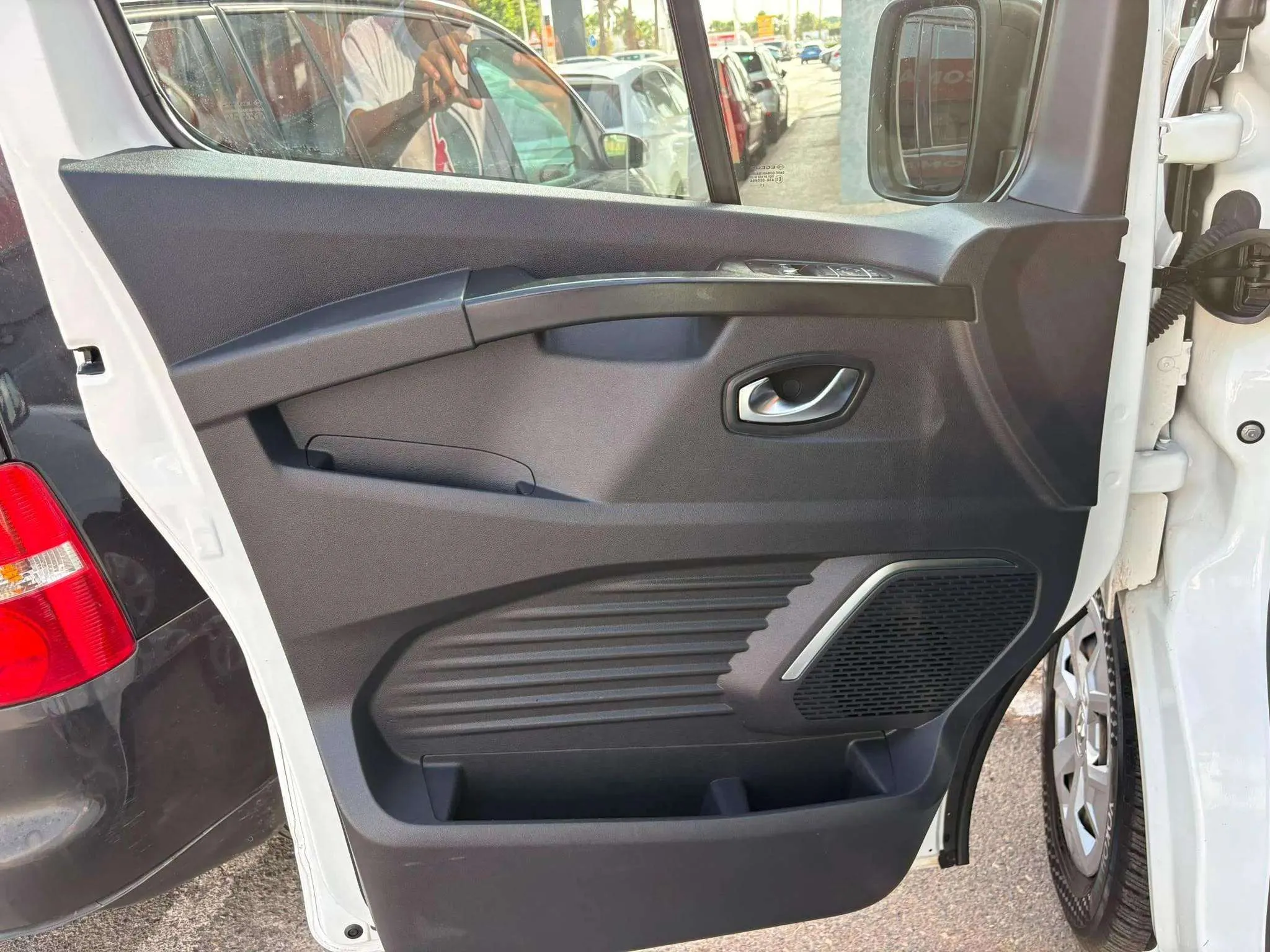 Renault Trafic Combi 9 Energy Blue dCi - foto 16