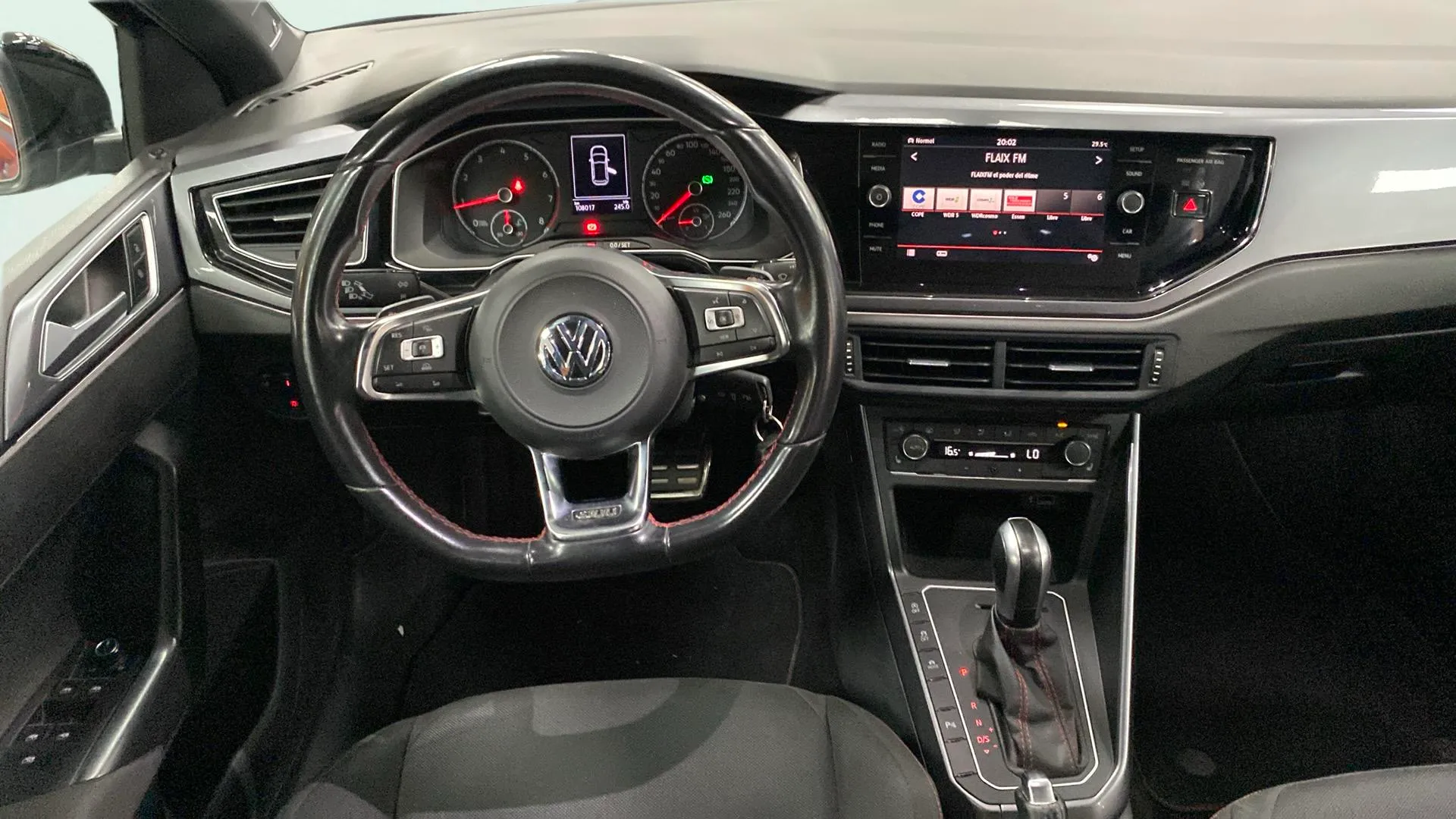 Volkswagen Polo GTI 2.0 TSI DSG - foto 14