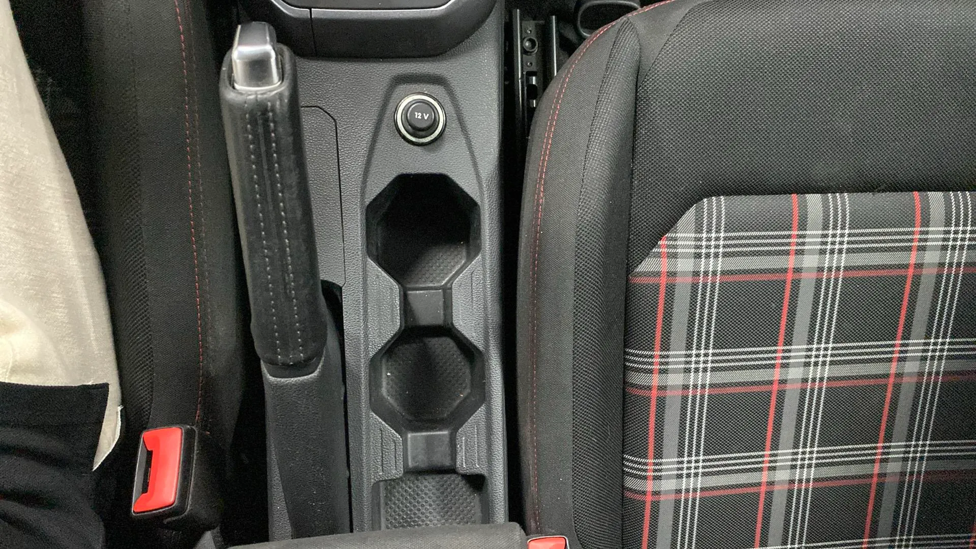 Volkswagen Polo GTI 2.0 TSI DSG - foto 21