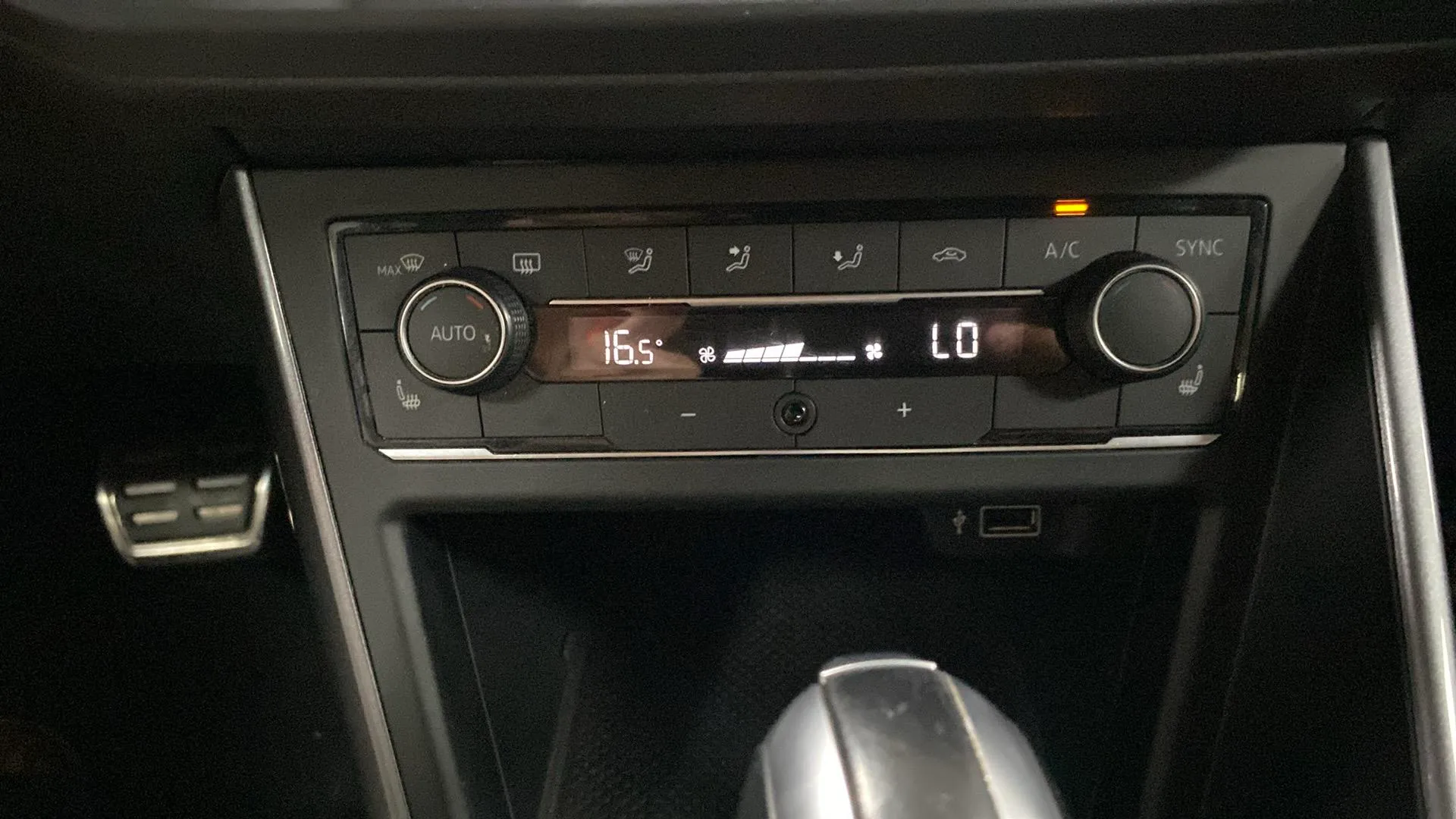 Volkswagen Polo GTI 2.0 TSI DSG - foto 19