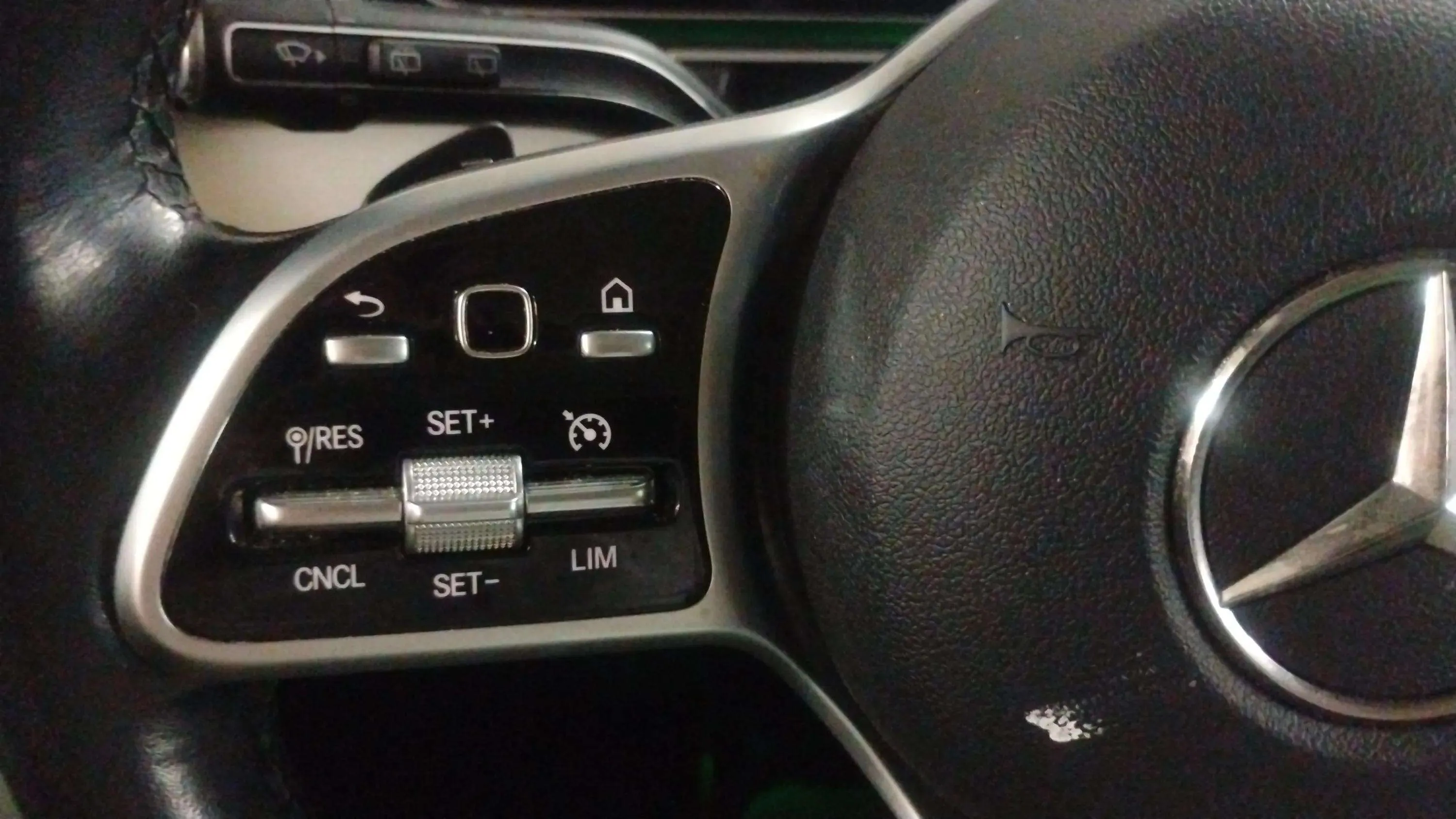 Mercedes-Benz GLE 350 de 4MATIC (Híbrido Enchufable) - foto 22