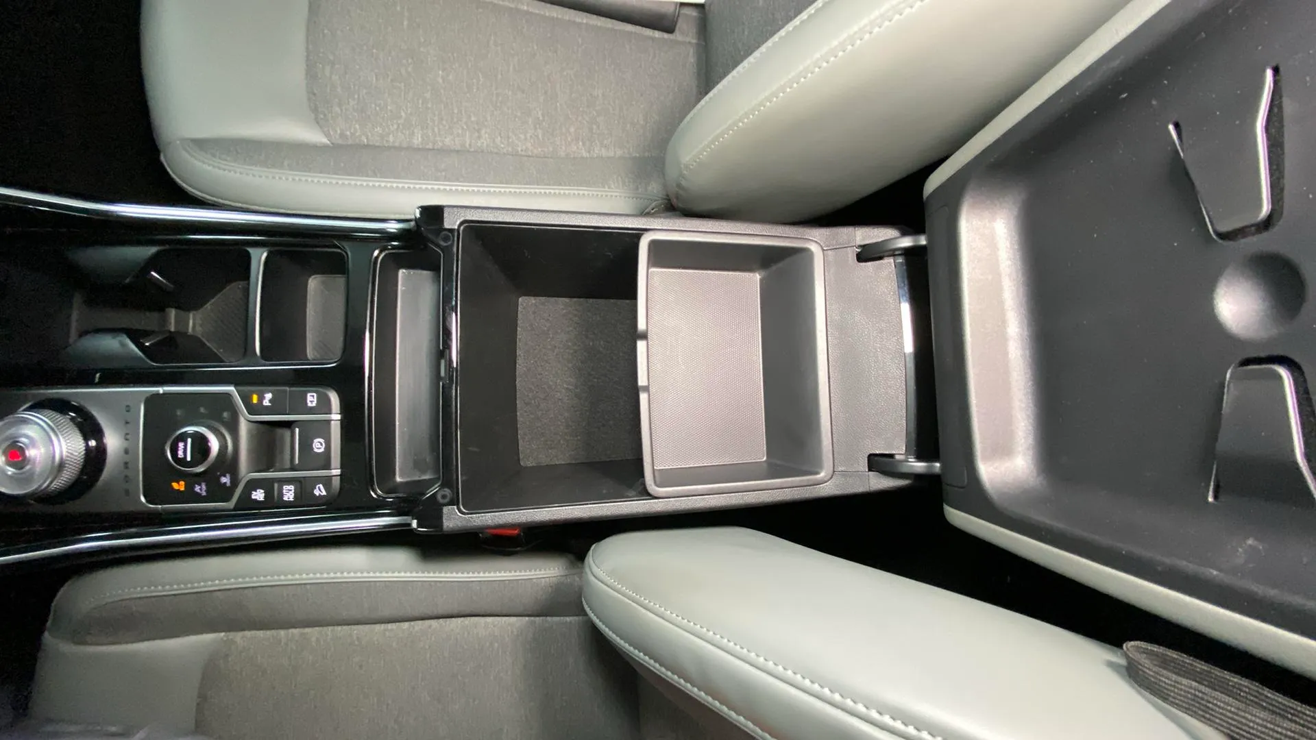 Kia Sorento 1.6 T-GDi PHEV Emotion 4x4 7 plazas - foto 32