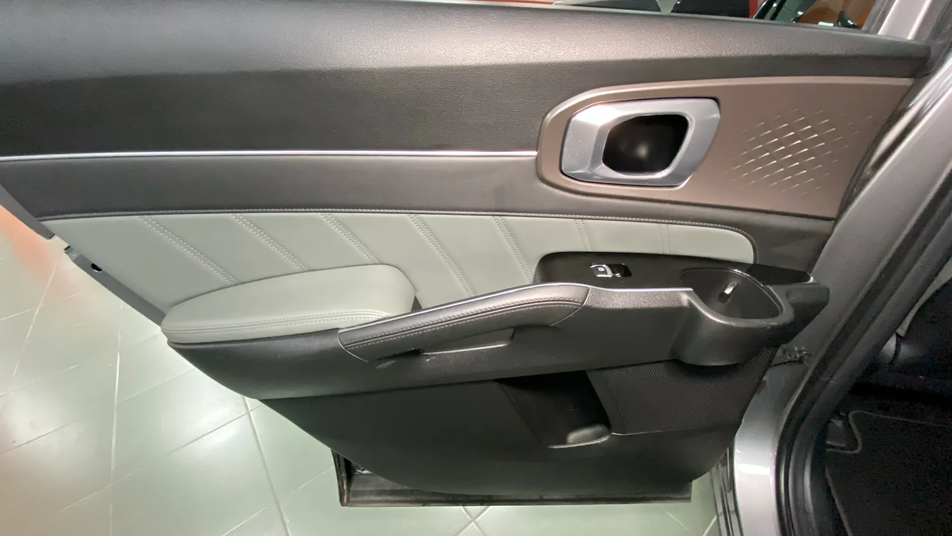 Kia Sorento 1.6 T-GDi PHEV Emotion 4x4 7 plazas - foto 25