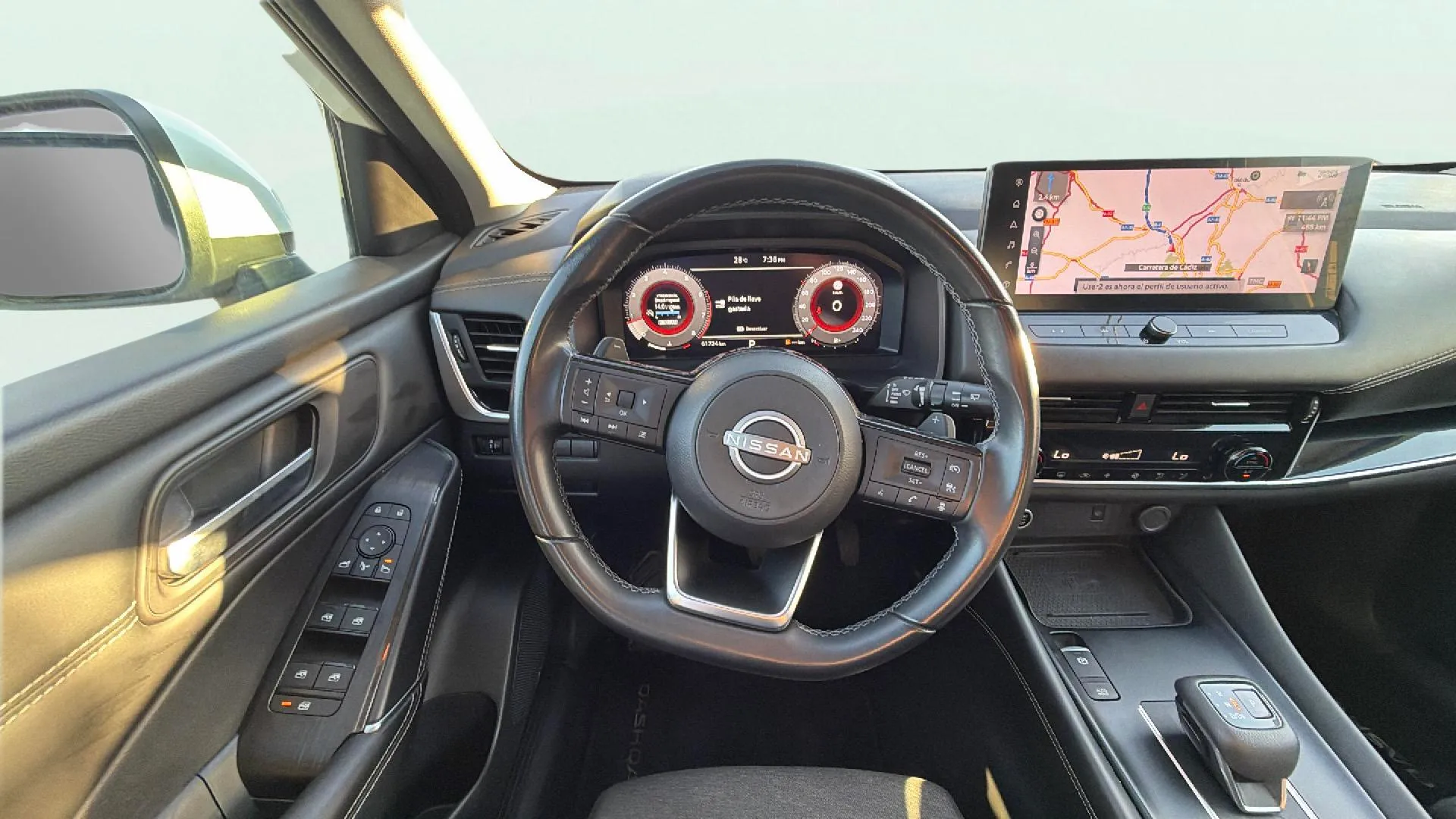 Nissan Qashqai DIG-T Xtronic N-Connecta - foto 12