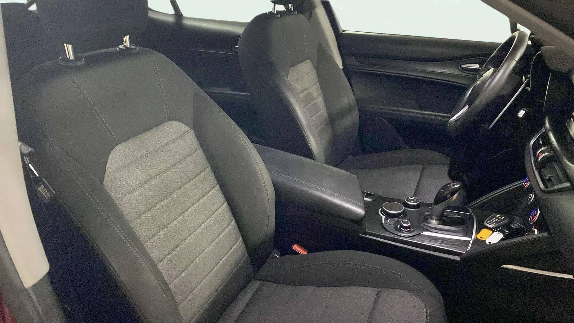 Alfa Romeo Stelvio 2.2 Diésel Executive RWD - foto 25