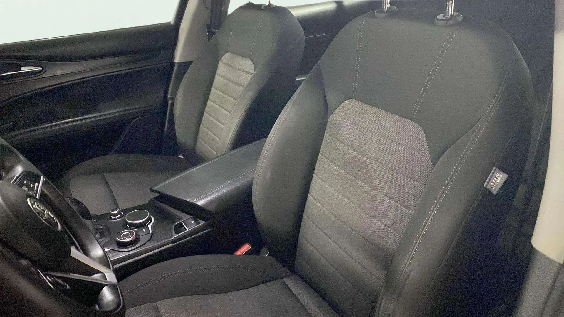 Alfa Romeo Stelvio 2.2 Diésel Executive RWD - foto 24
