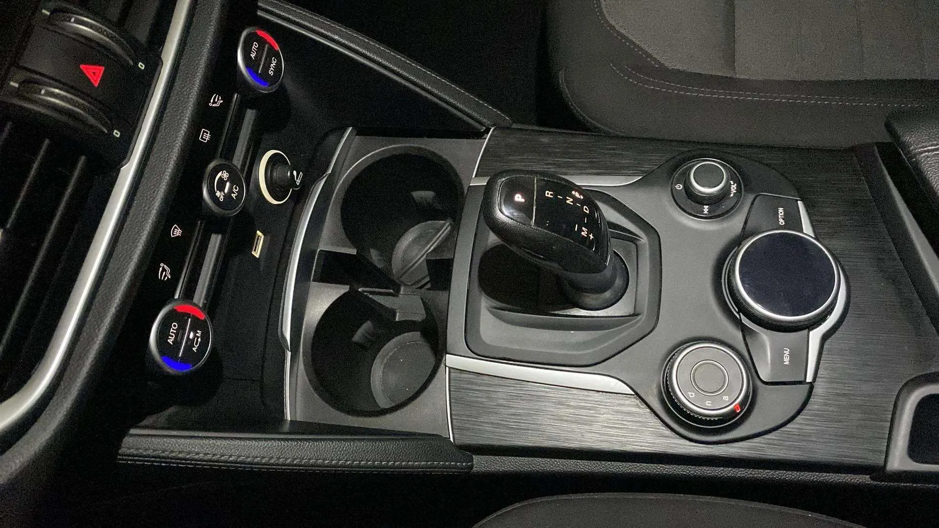 Alfa Romeo Stelvio 2.2 Diésel Executive RWD - foto 19