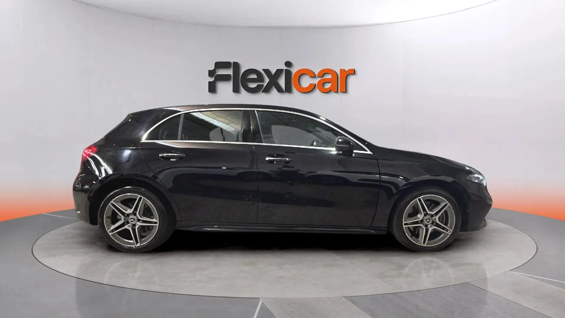 Mercedes-Benz Clase A A 250 e con tecnología híbrida EQ - foto 8