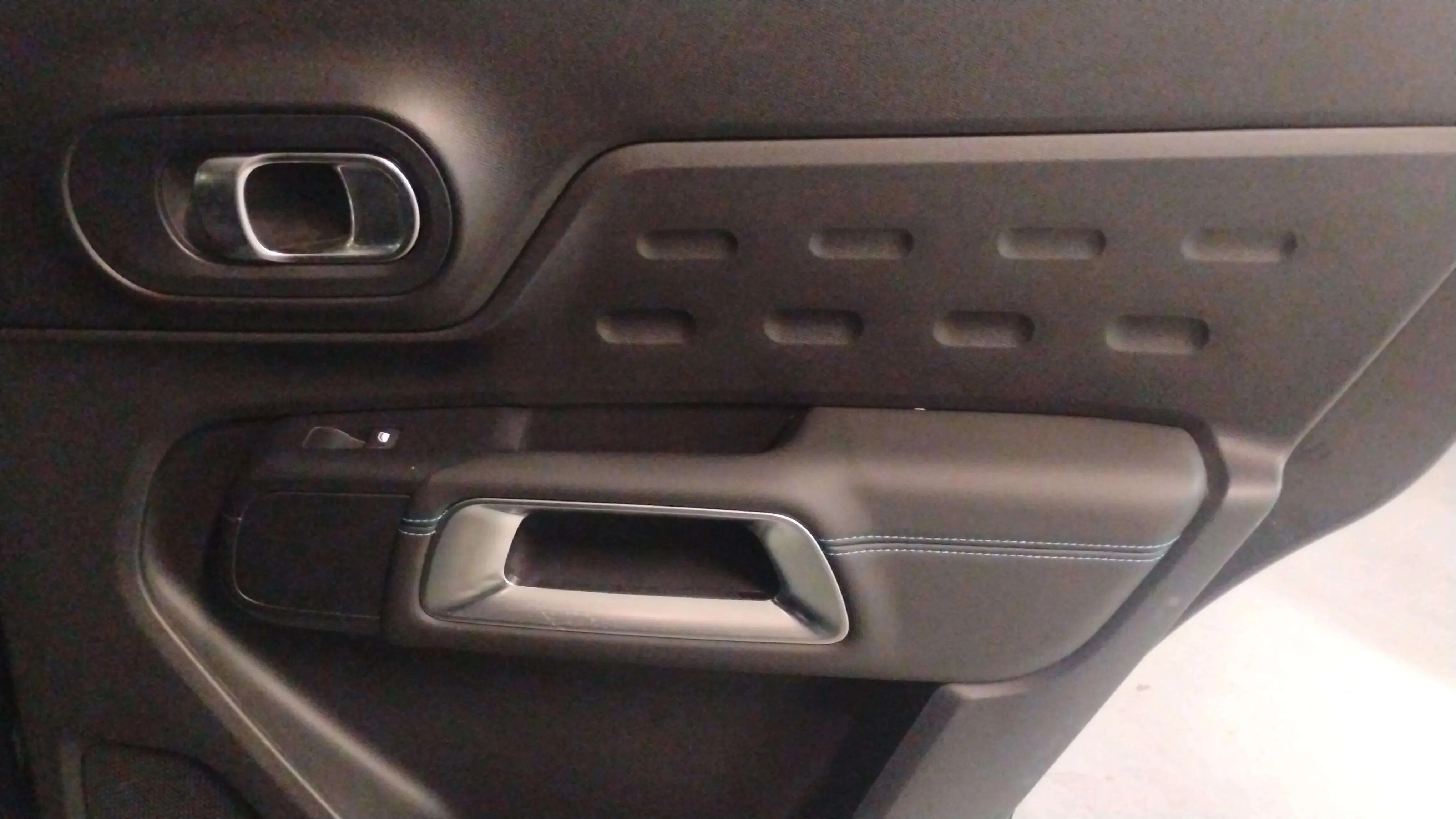 Citroën C5 Aircross 225 e-EAT8 Shine Pack - foto 24