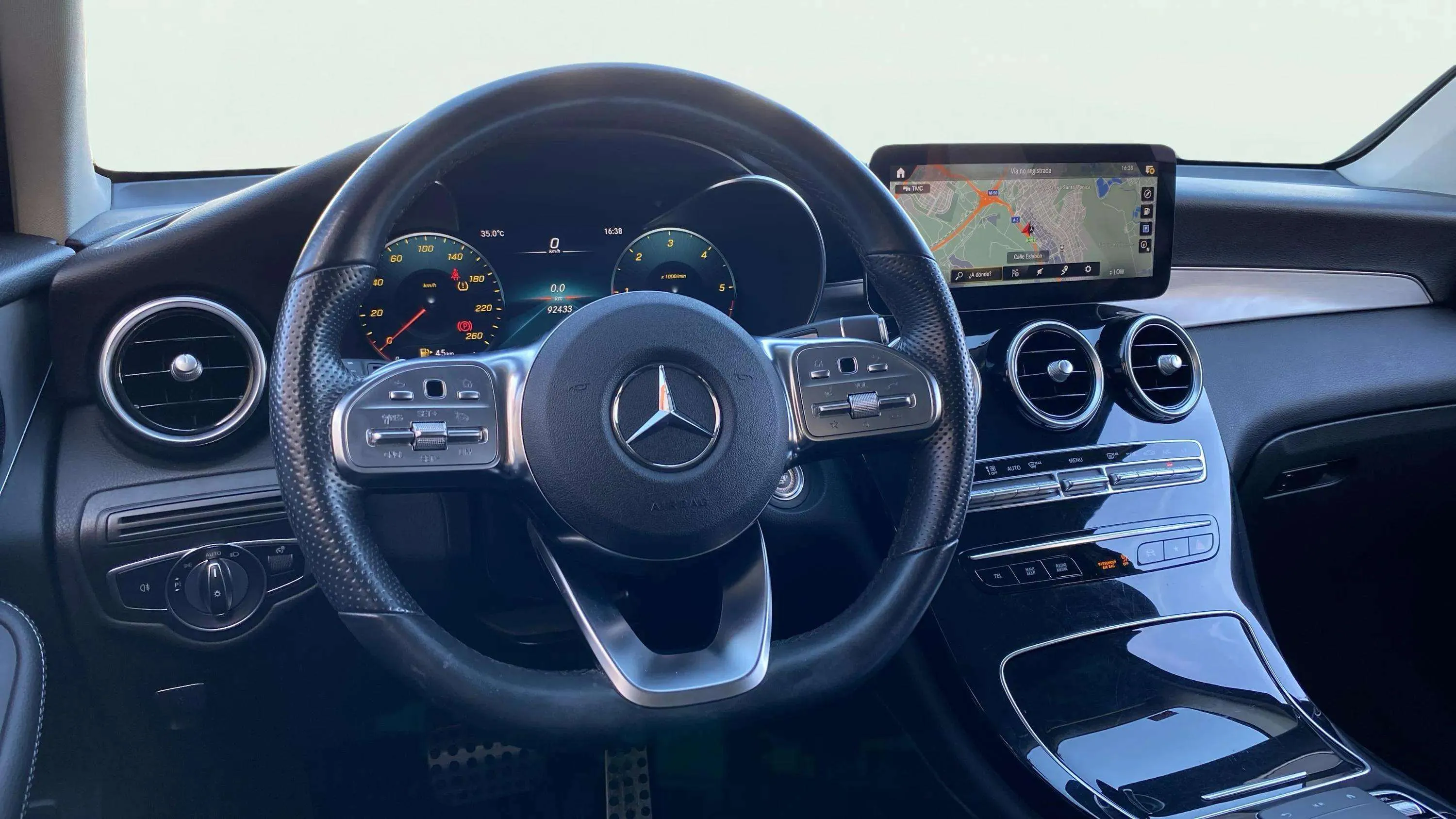 Mercedes-Benz GLC 200 d 4MATIC - foto 33