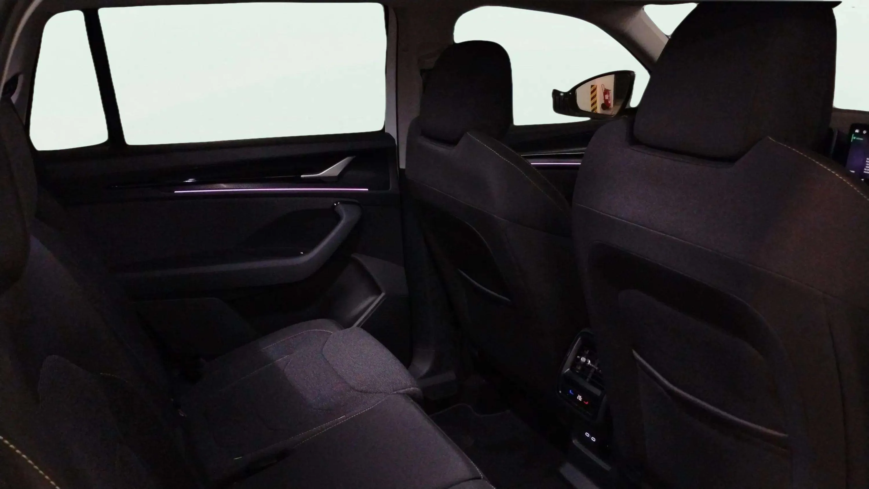Škoda Kodiaq 2.0 TDI DSG Selection - foto 15