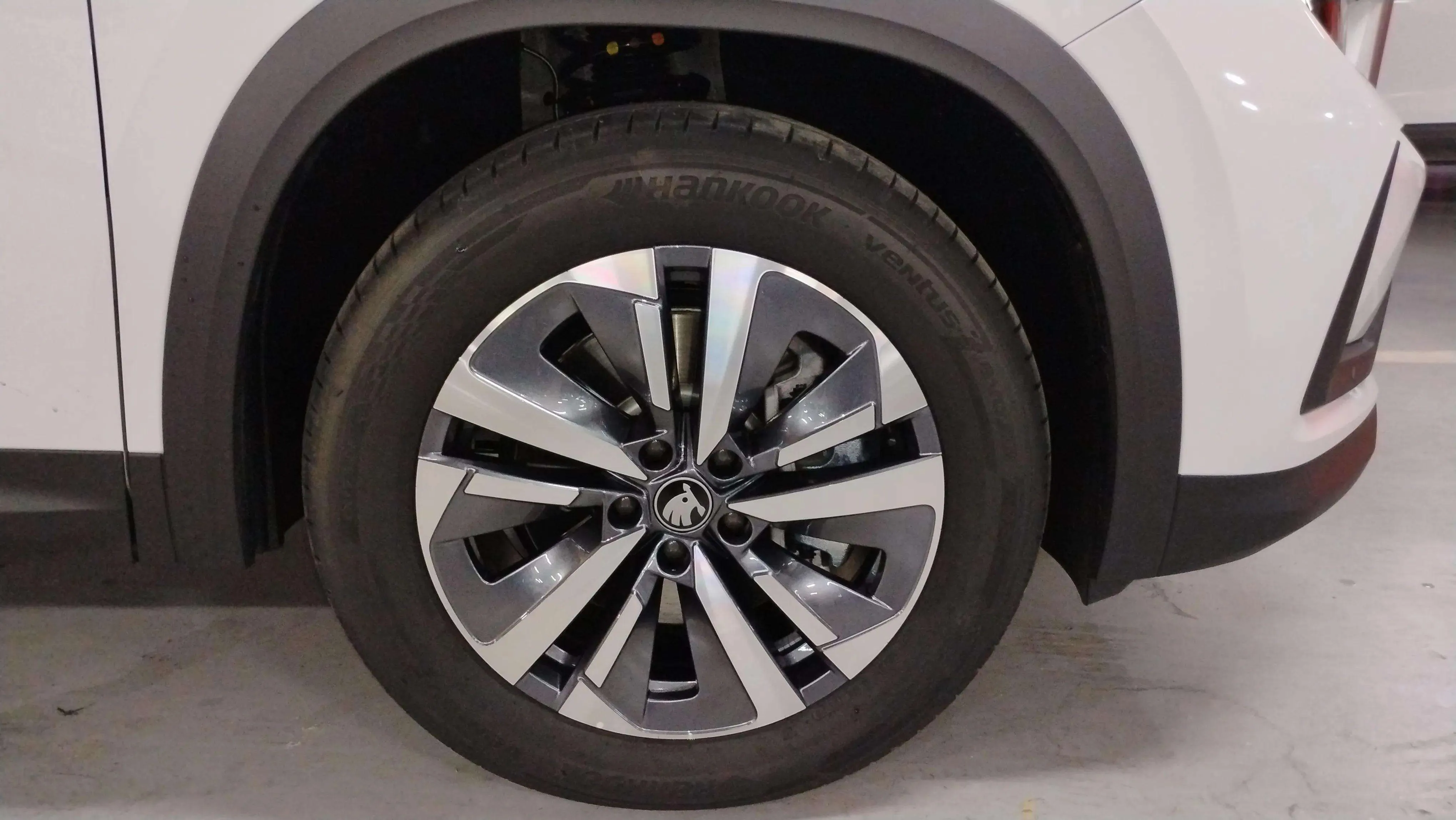 Škoda Kodiaq 2.0 TDI DSG Selection - foto 28