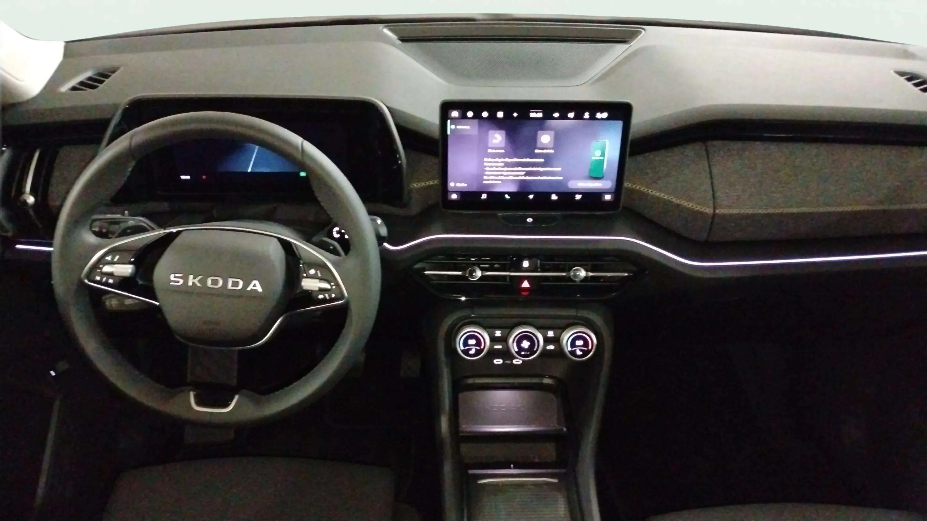 Škoda Kodiaq 2.0 TDI DSG Selection - foto 17
