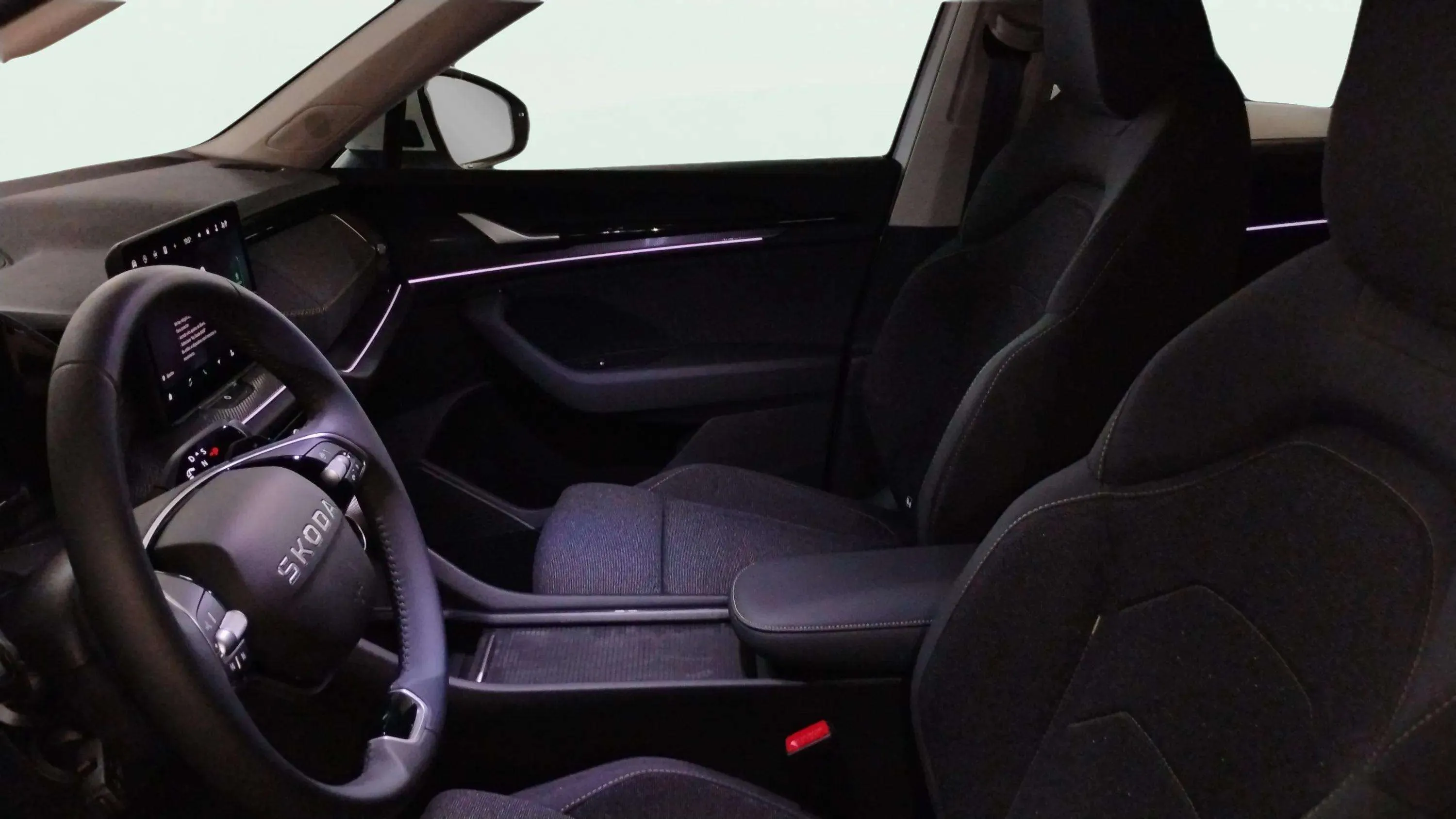 Škoda Kodiaq 2.0 TDI DSG Selection - foto 7
