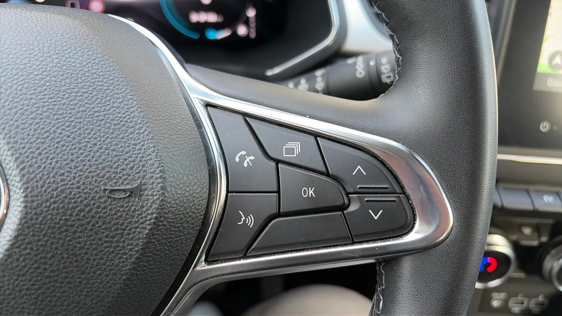 Renault Captur Intens E-Tech híbrido enchufable - foto 15