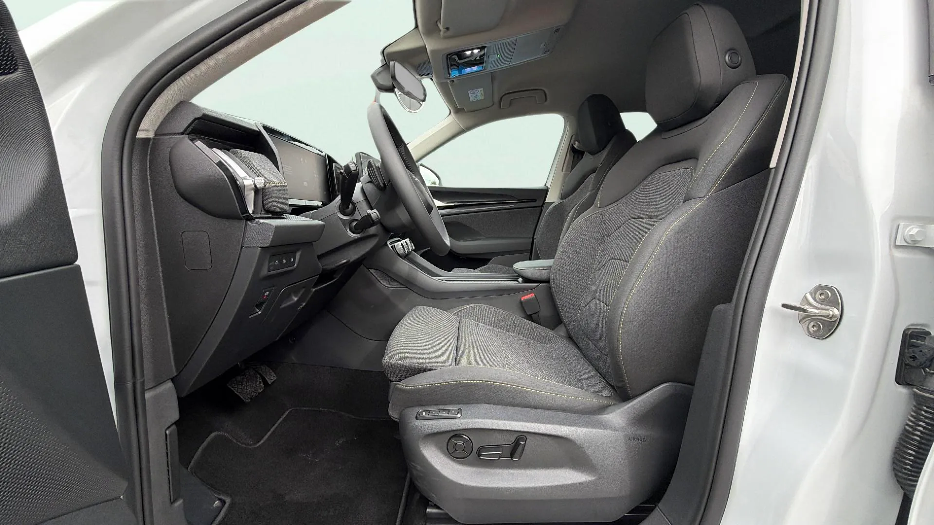Škoda Kodiaq 2.0 TDI DSG Selection - foto 10