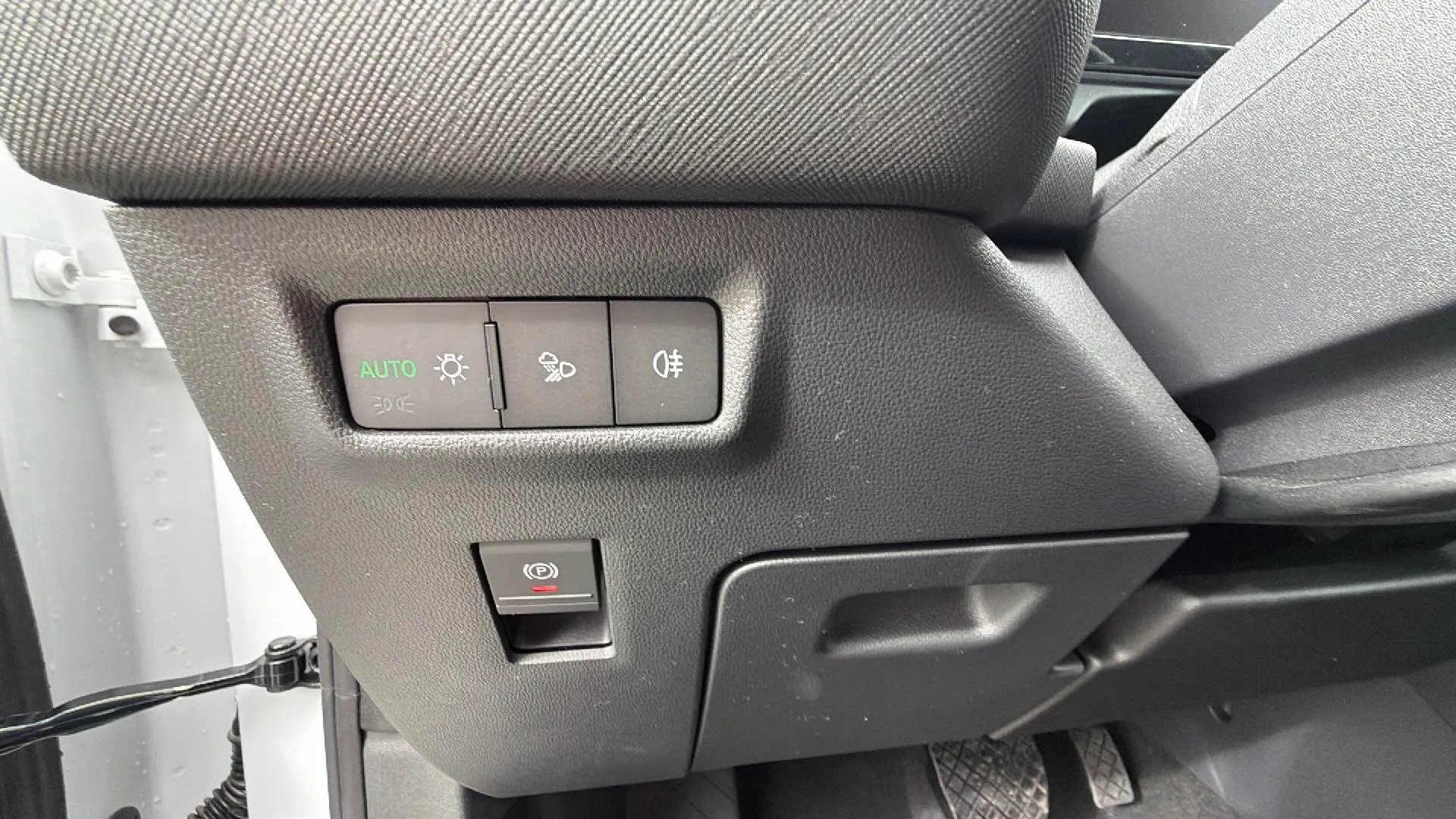 Škoda Kodiaq 2.0 TDI DSG Selection - foto 19