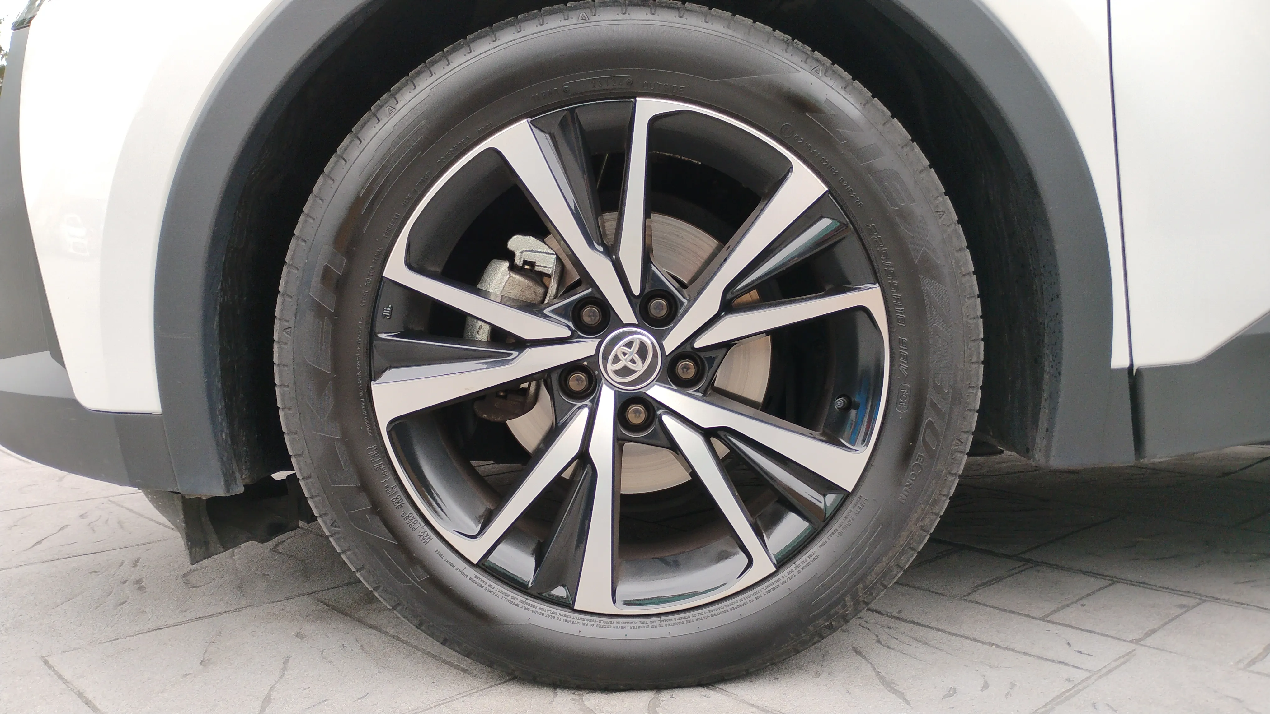Toyota C-HR 1.8 Advance Hybrid 140 - foto 29