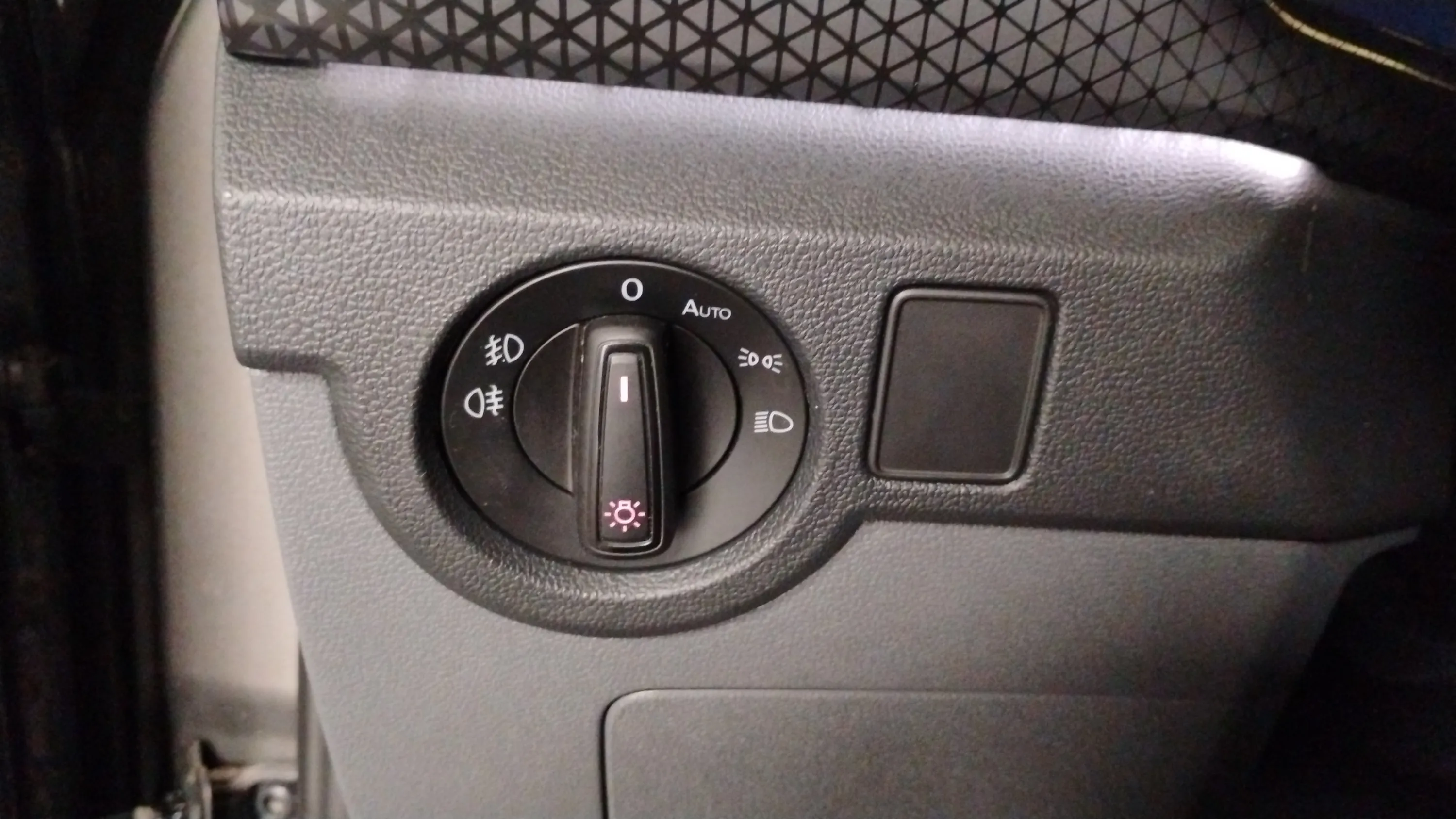 Volkswagen T-Cross Advance 1.0 TSI - foto 20
