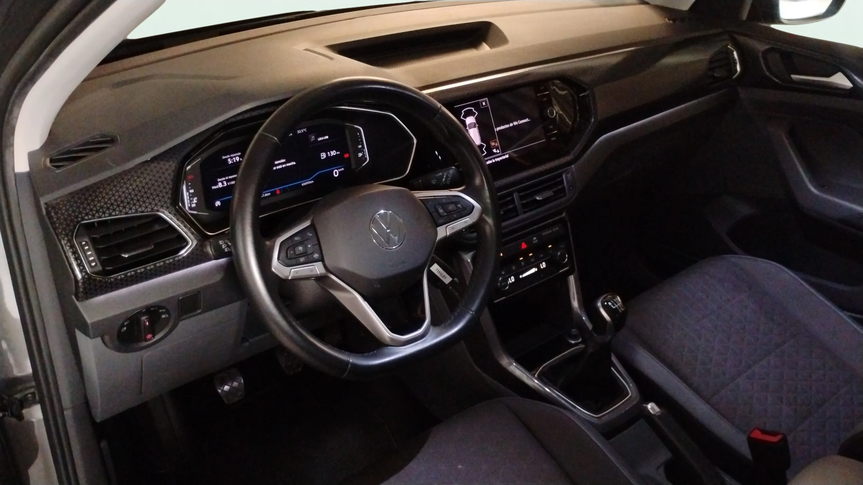 Volkswagen T-Cross Advance 1.0 TSI - foto 14
