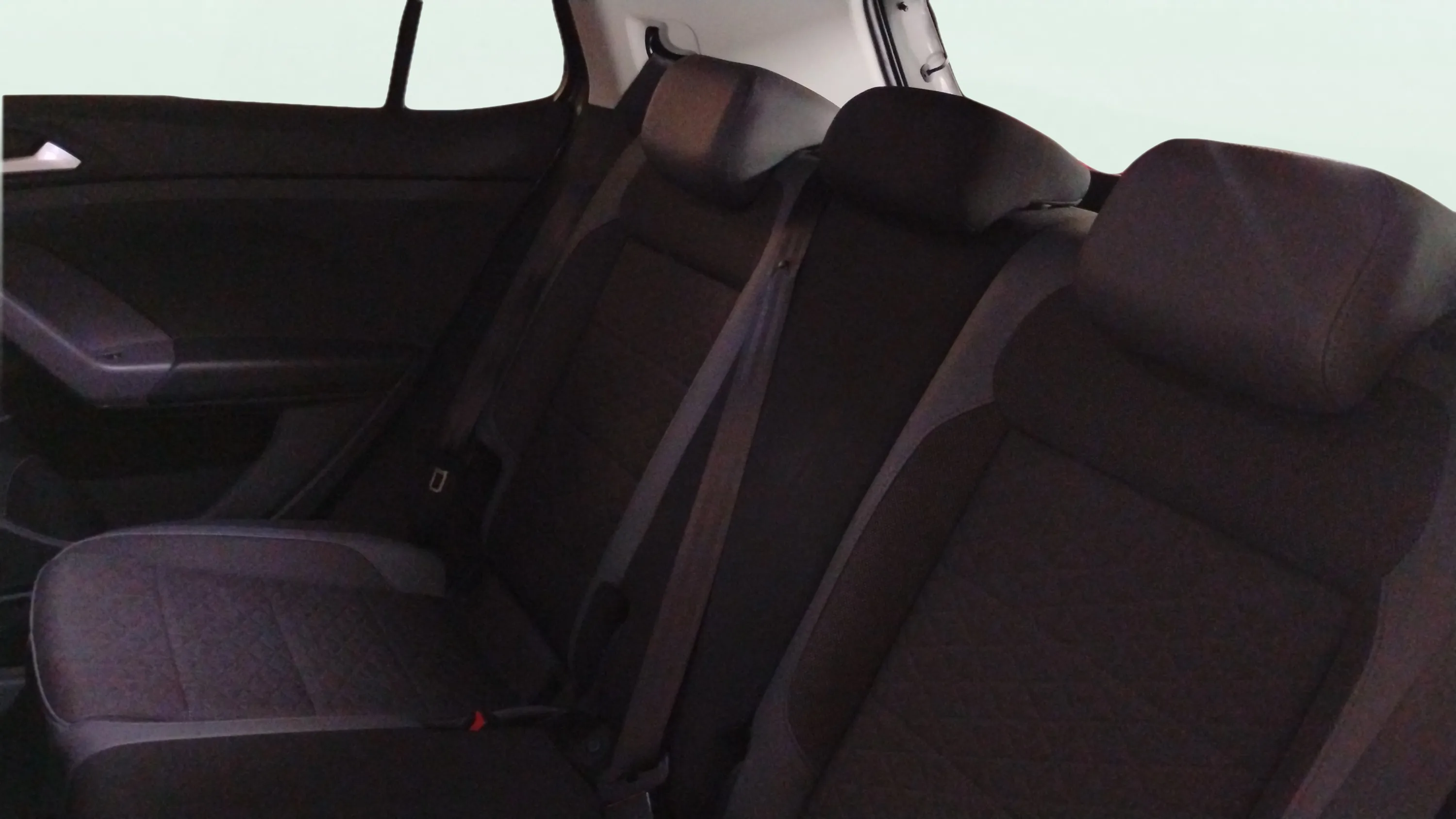 Volkswagen T-Cross Advance 1.0 TSI - foto 12